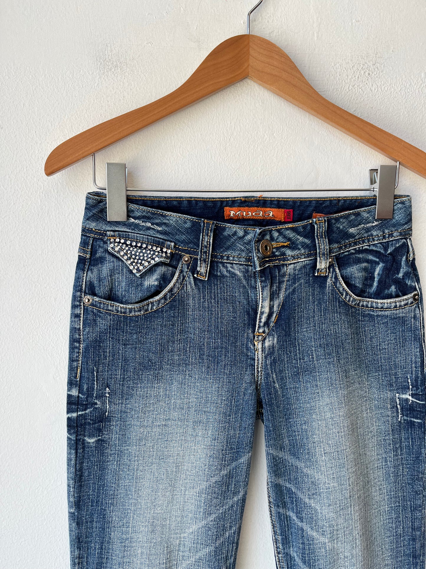 Y2K Bedazzled Mudd Jeans 28”