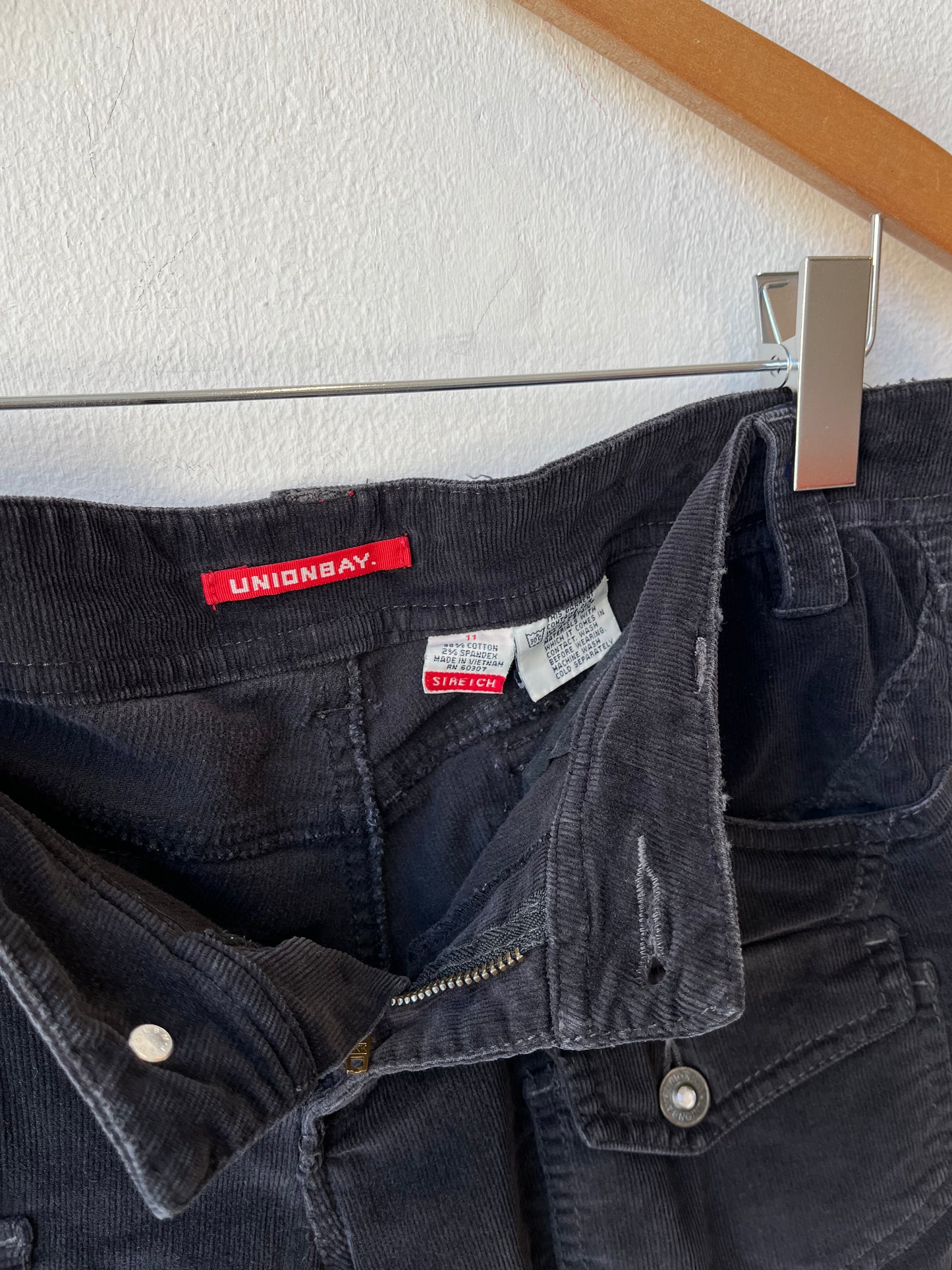 Y2K Union Bay Corduroy 35"