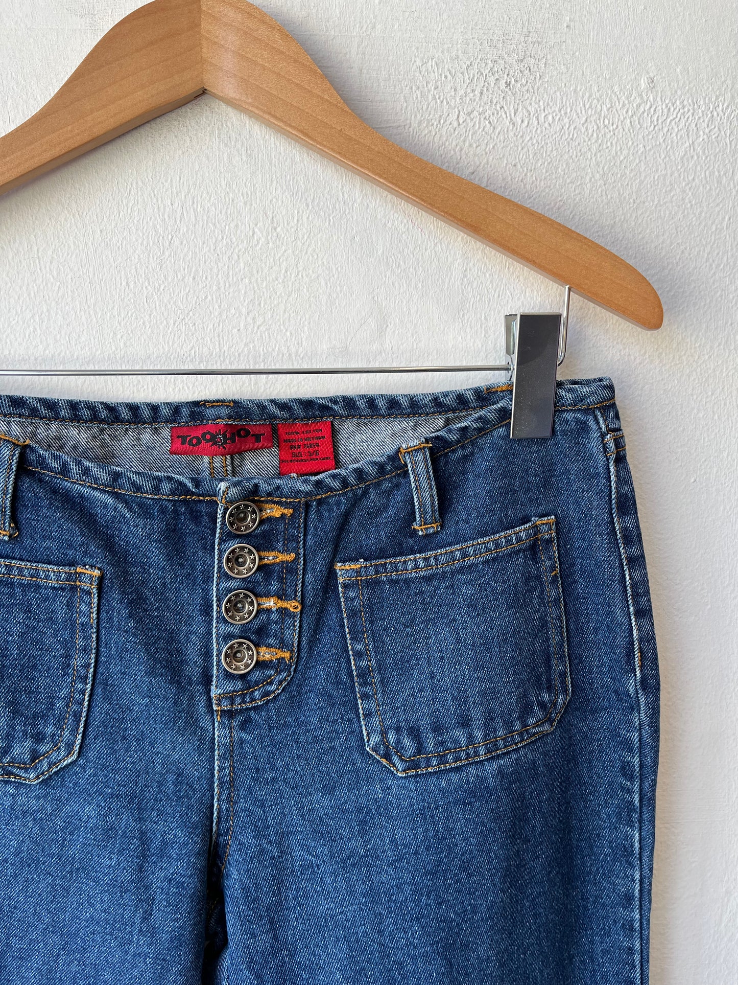 Y2K Too Hot Jeans 31"