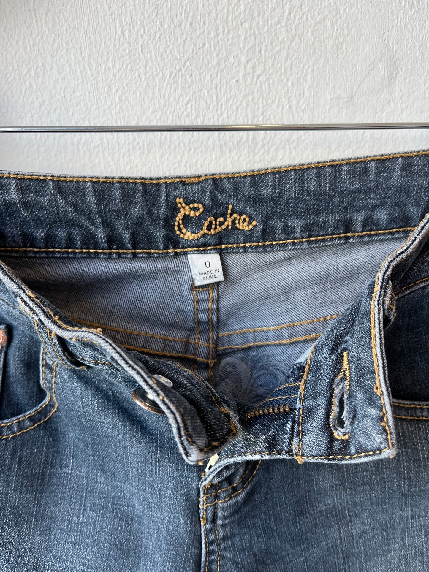 Y2K Cache Rhinestone Jeans 27"