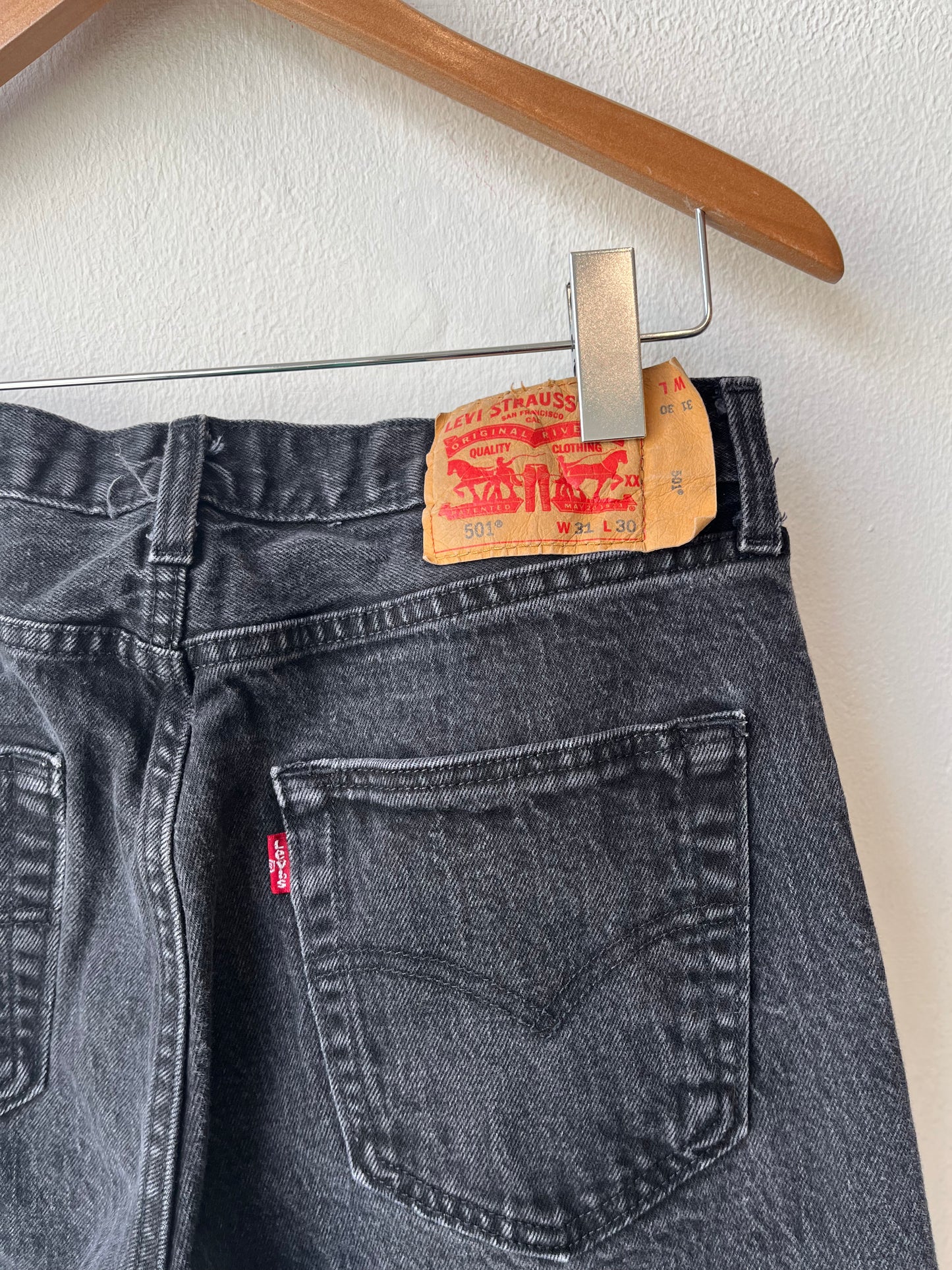 Y2K Levi's 501 Black 31"