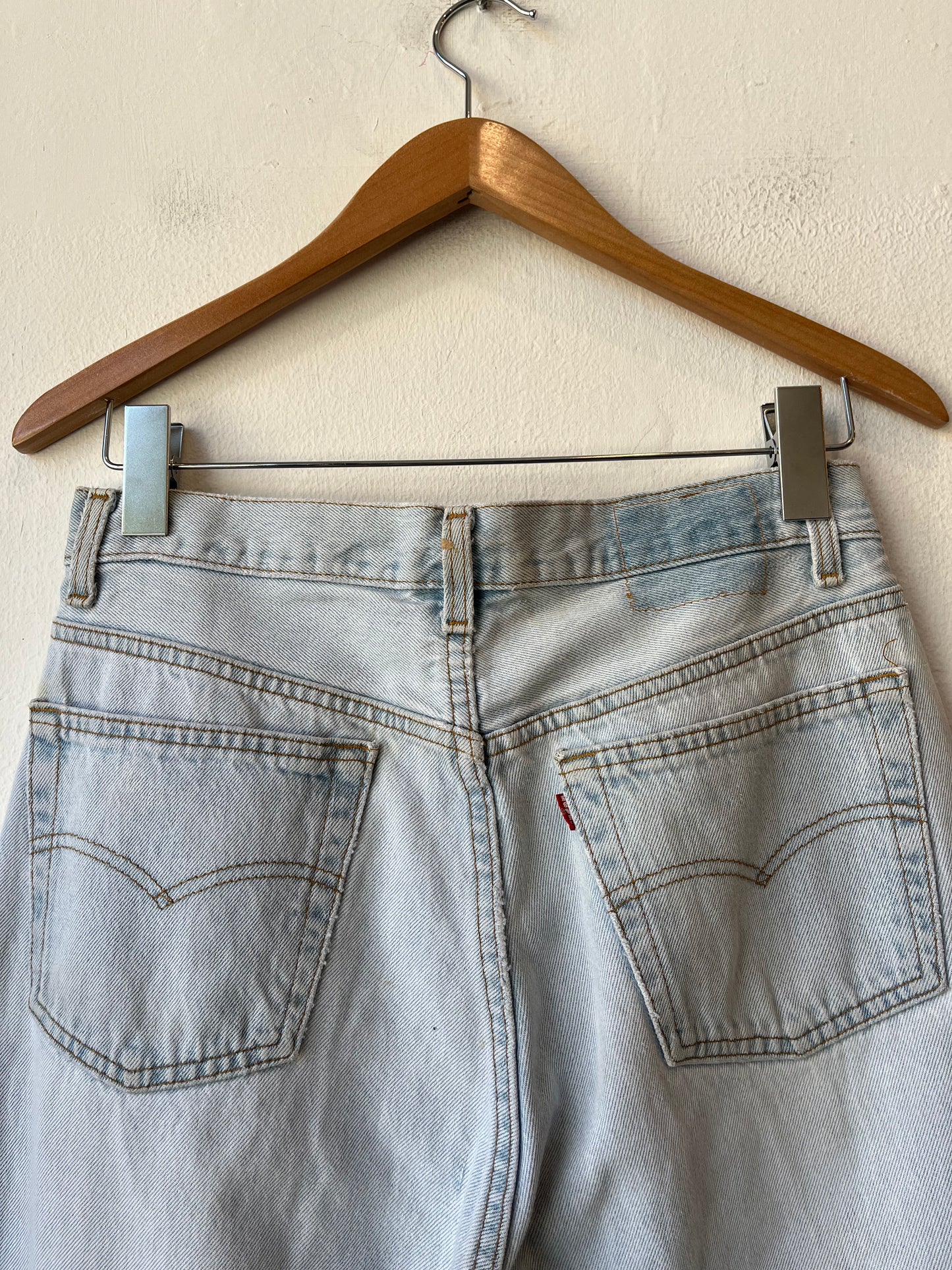 90's Levi's 501 30"