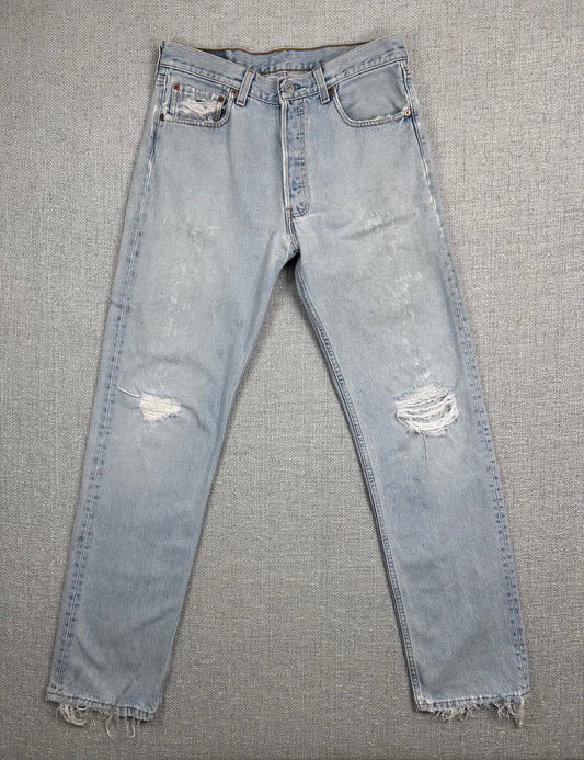 90's Light Wash Levi's 501 32"