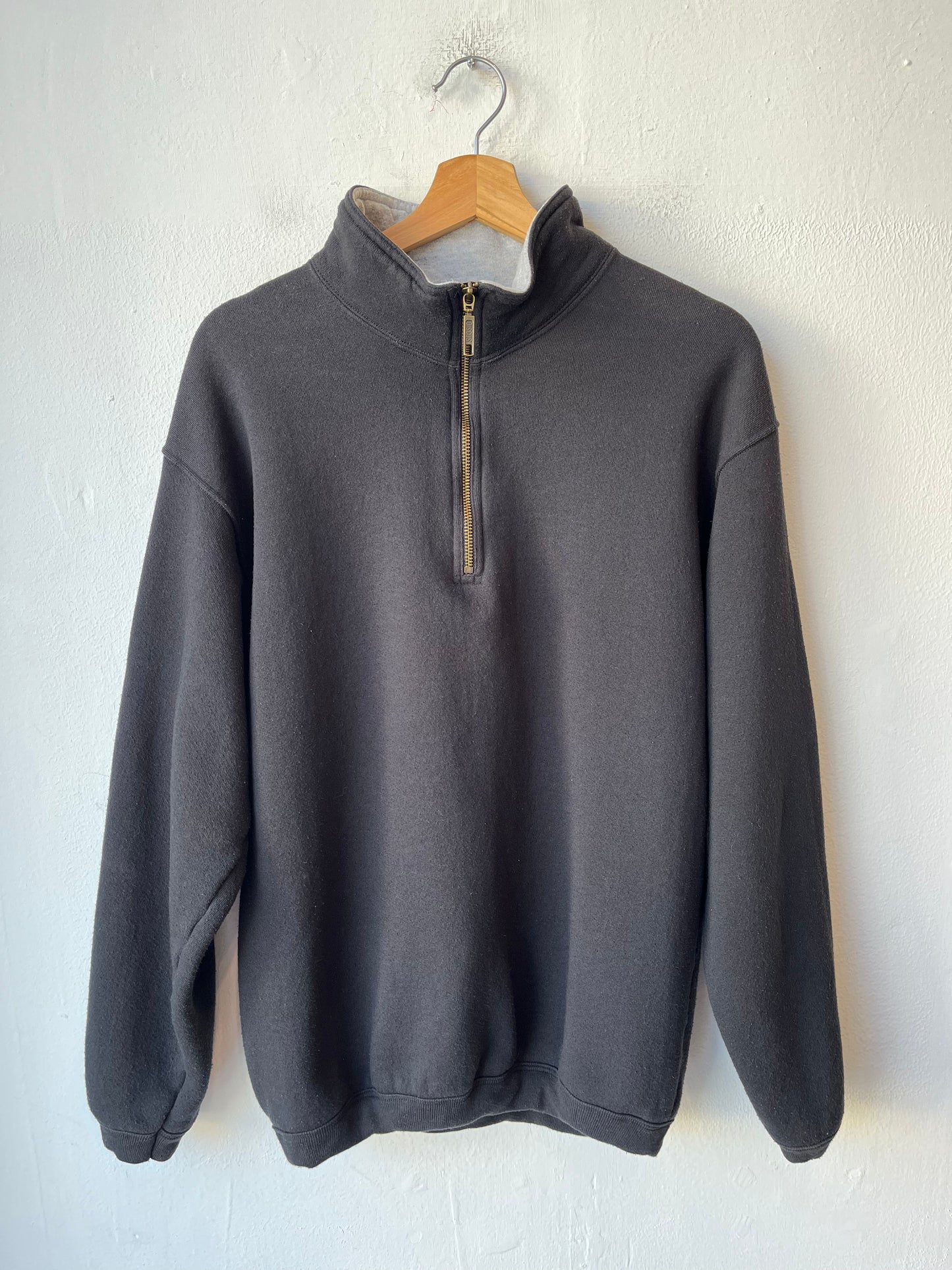 90's Discus 1/4 Zip Sweatshirt