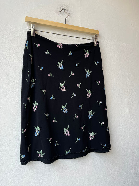 90's Floral Mesh Midi Skirt 27- 31"