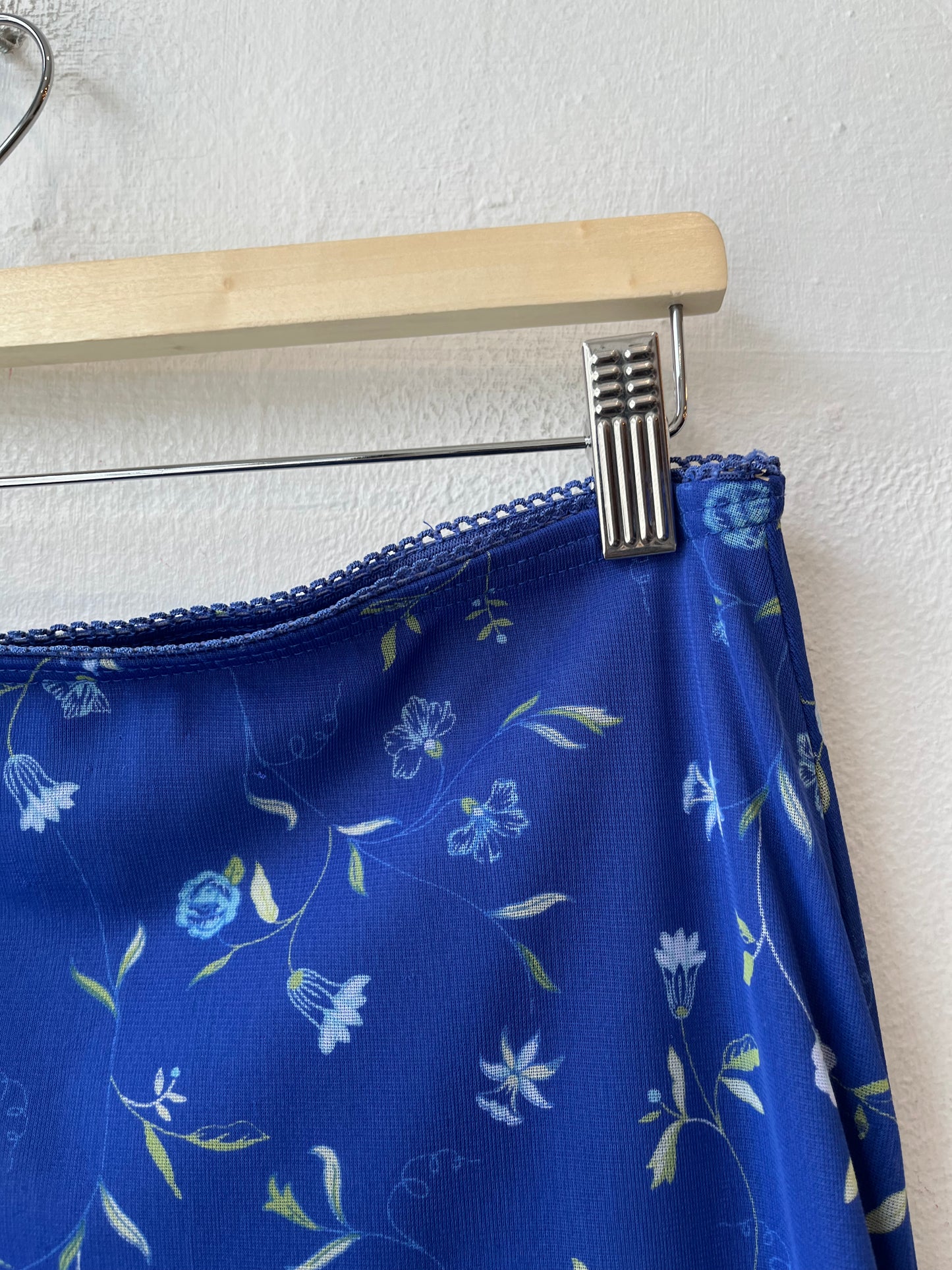 Y2K Blue Floral Midi Skirt 32-34"