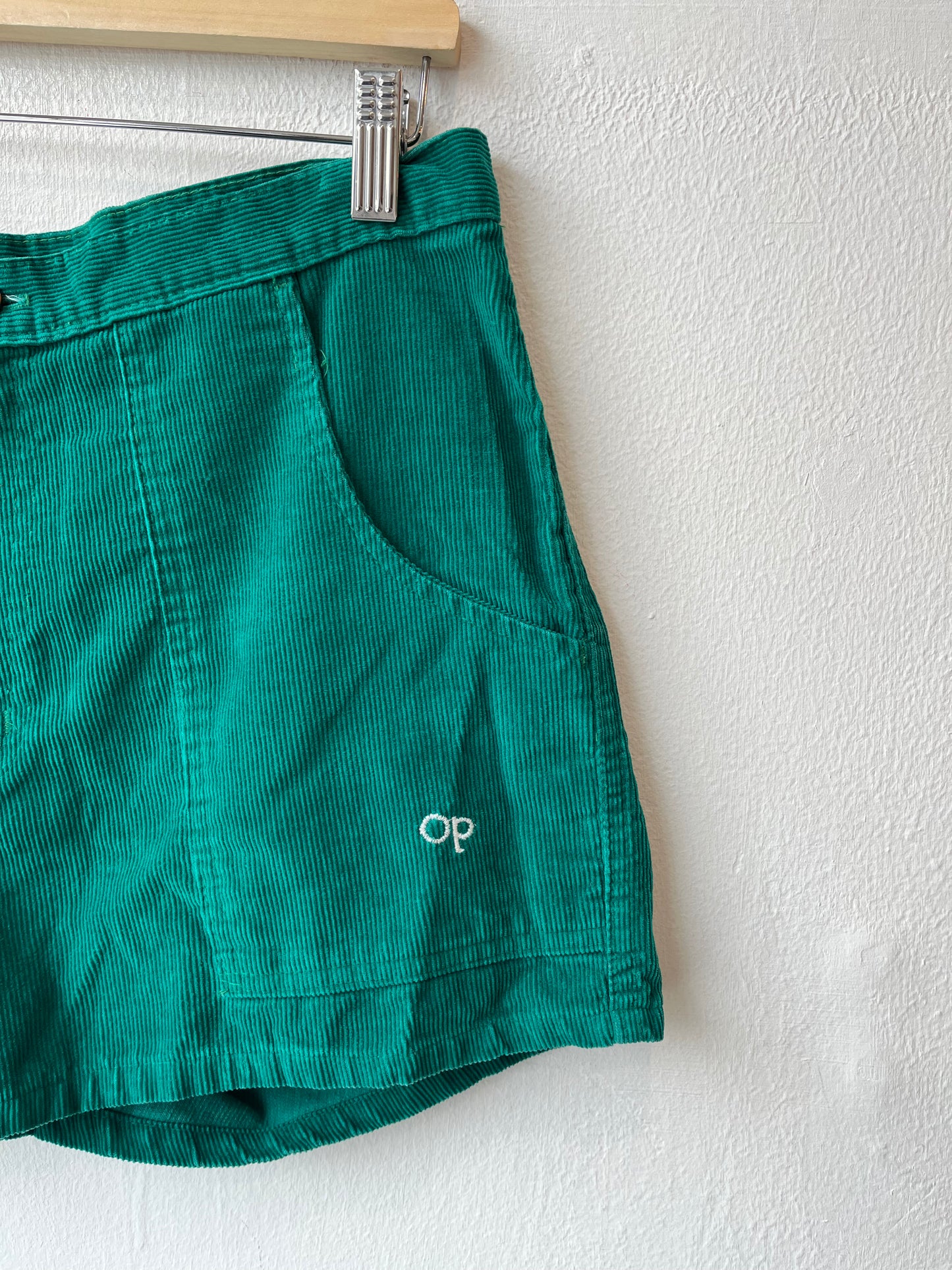 80's OP Corduroy Shorts 30"