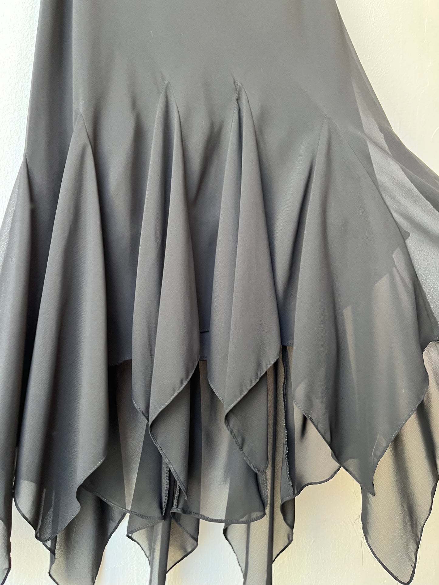 90's Asymmetrical Black Skirt 26-33"