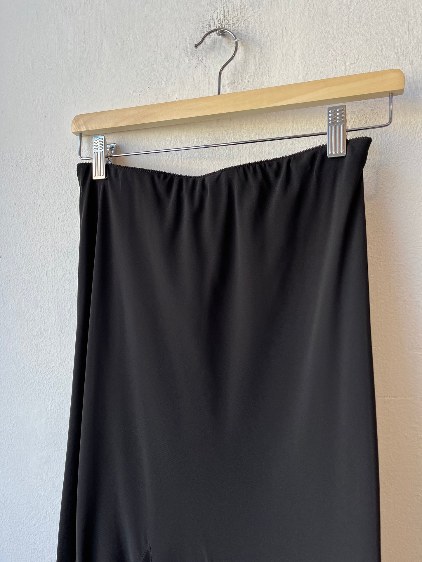 90's Asymmetrical Black Skirt 26-33"
