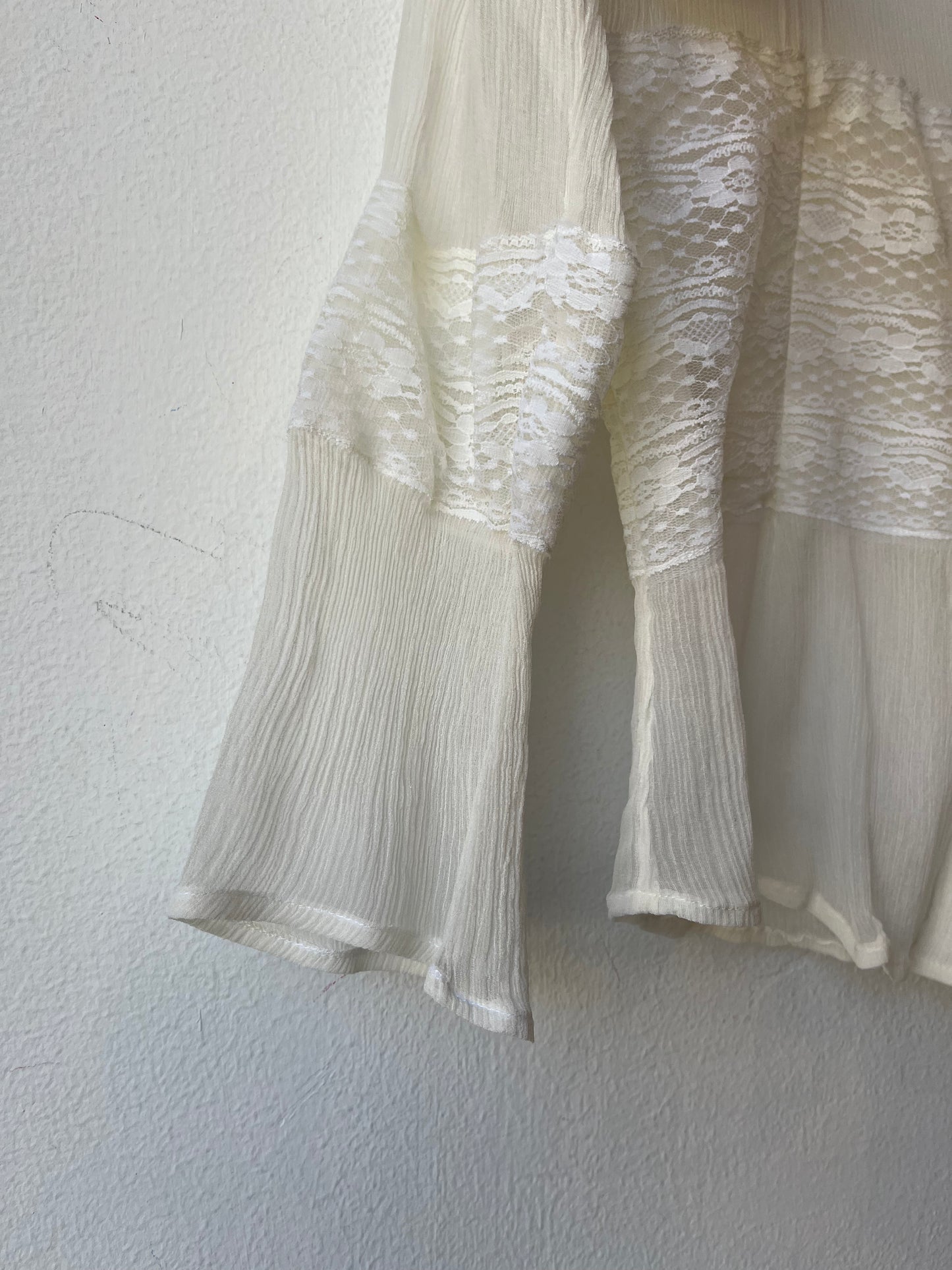 90's White Silk Collared Blouse