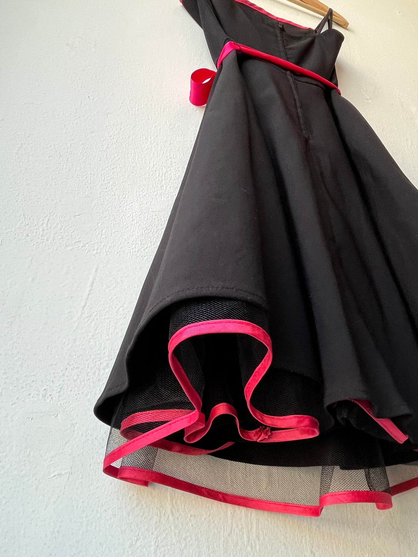 90's Pink+Black Midi Dress