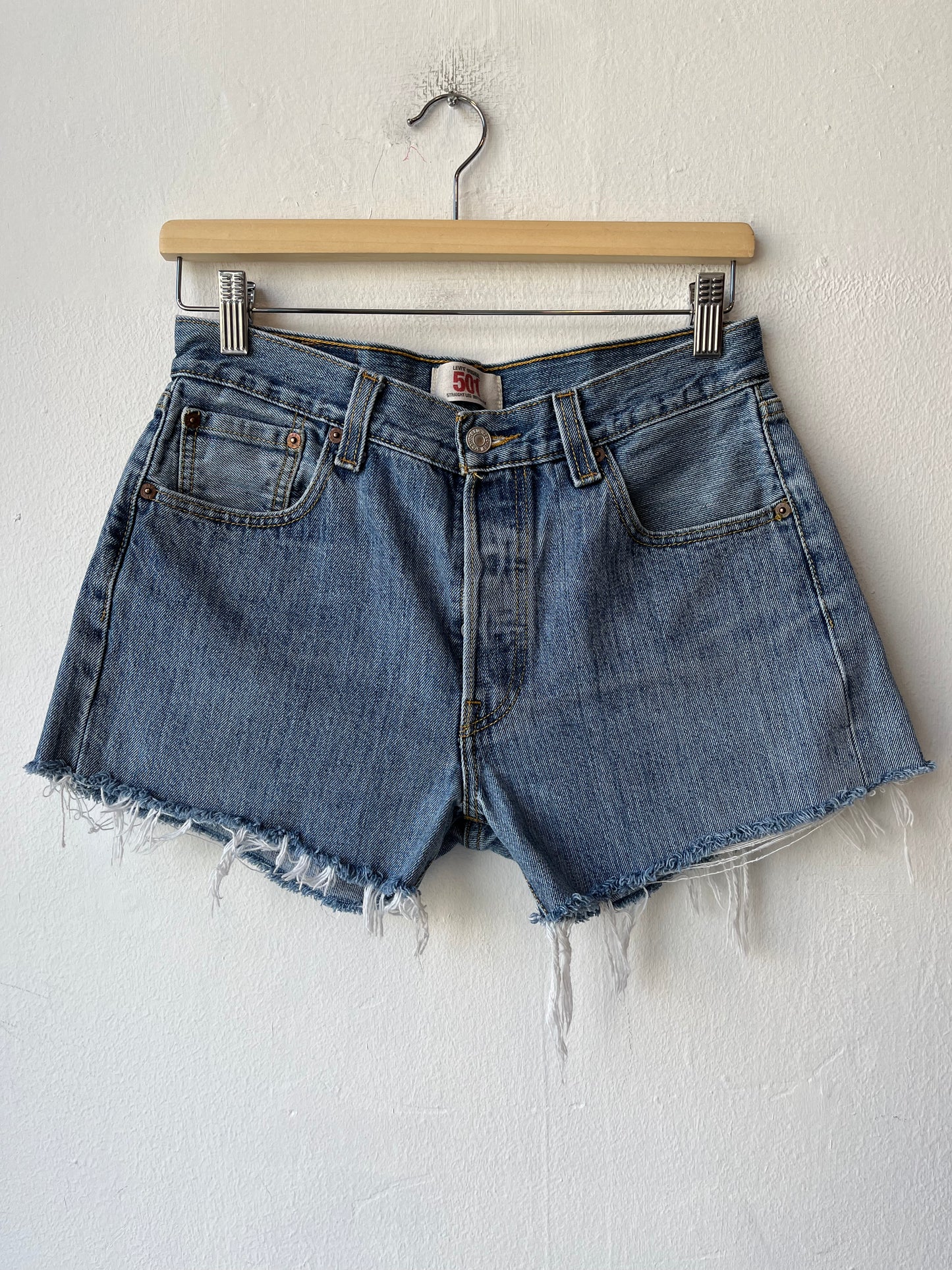 Y2K Levi's Cutoff Shorts 29"