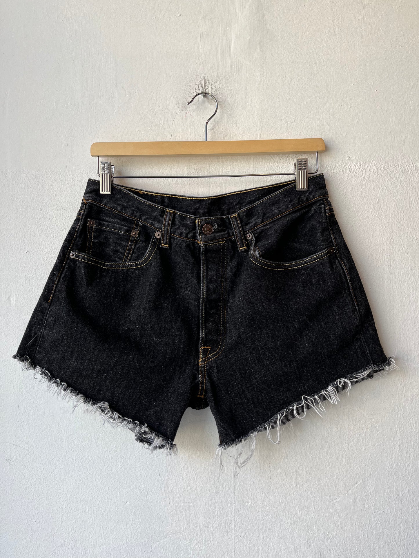 Y2K Levi's Black Cutoff Shorts 30"