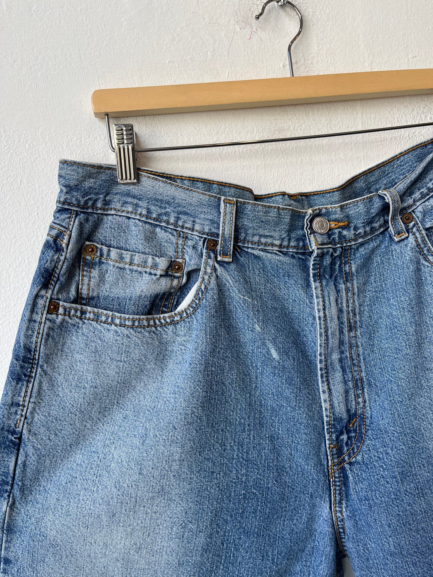 Y2K Levi's 569 Denim Shorts 34"