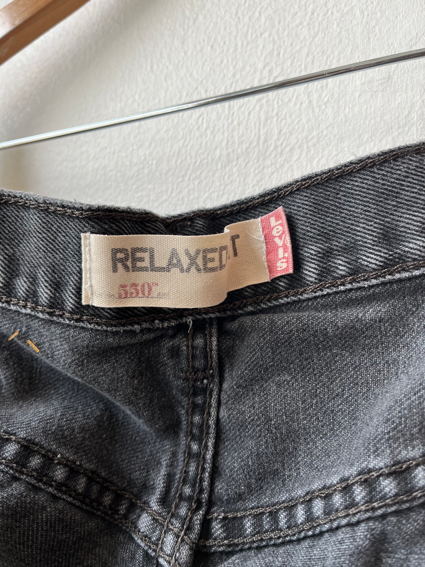 Y2K Levi's 550 Black 38"