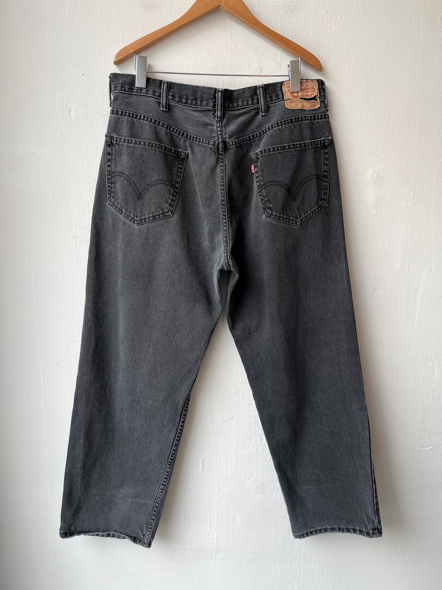 Y2K Levi's 550 Black 38"