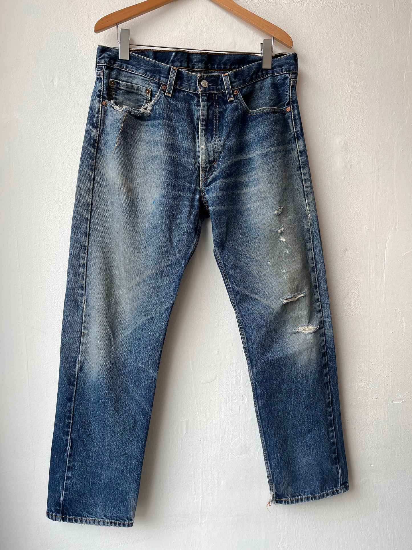 Y2K Levi's 505 Distressed Jeans 35"