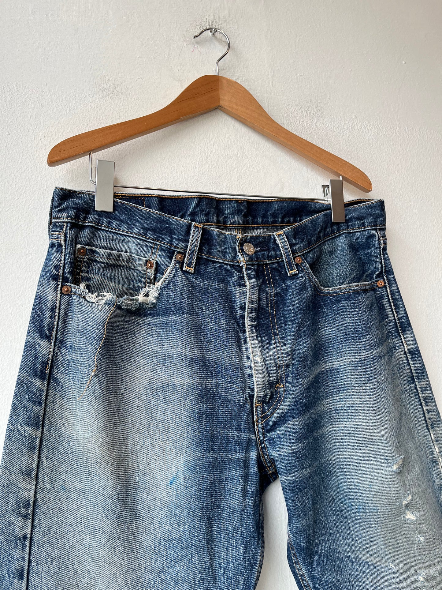Y2K Levi's 505 Distressed Jeans 35"