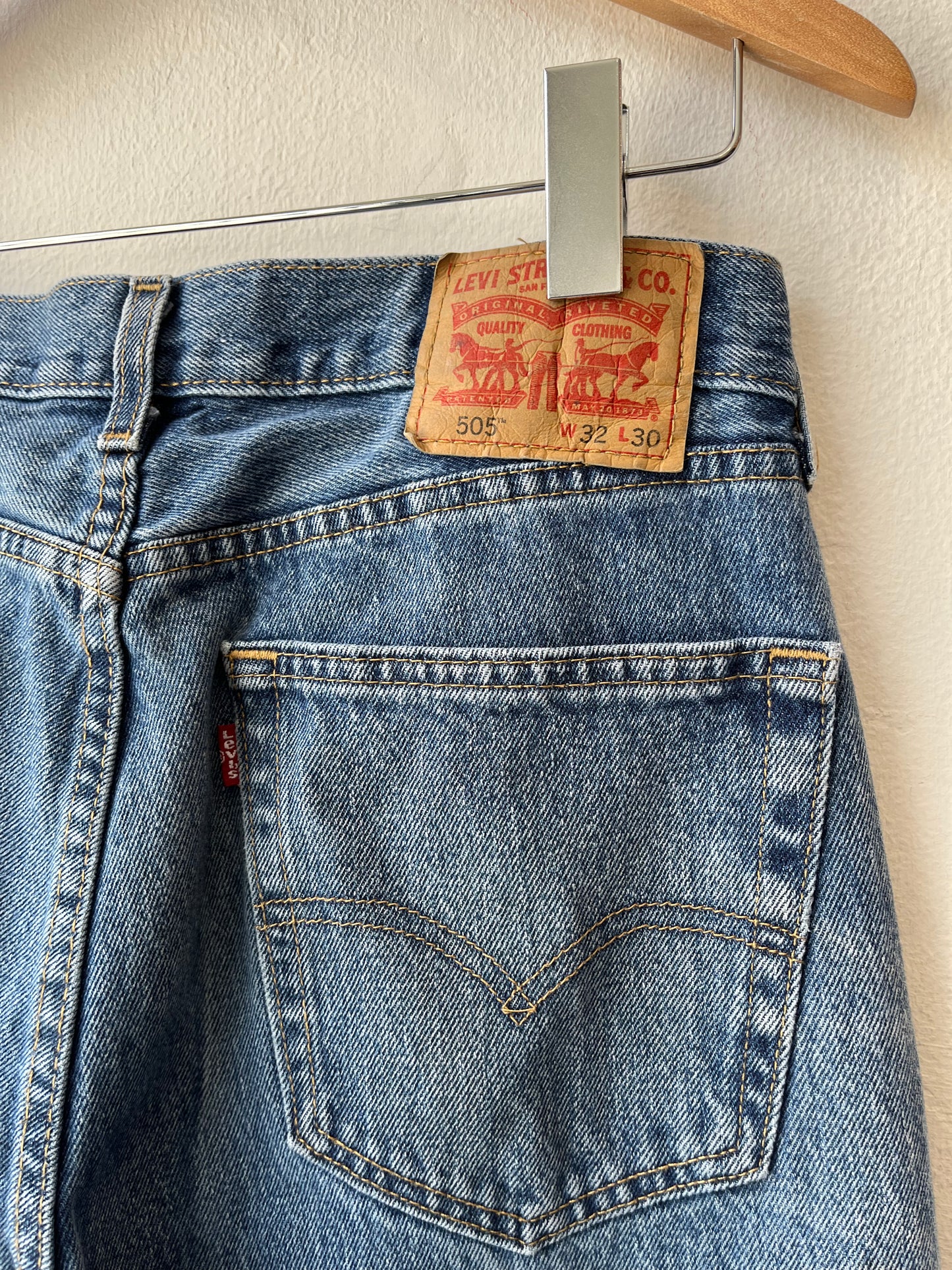 Y2K Levi's 505 Jeans 30"