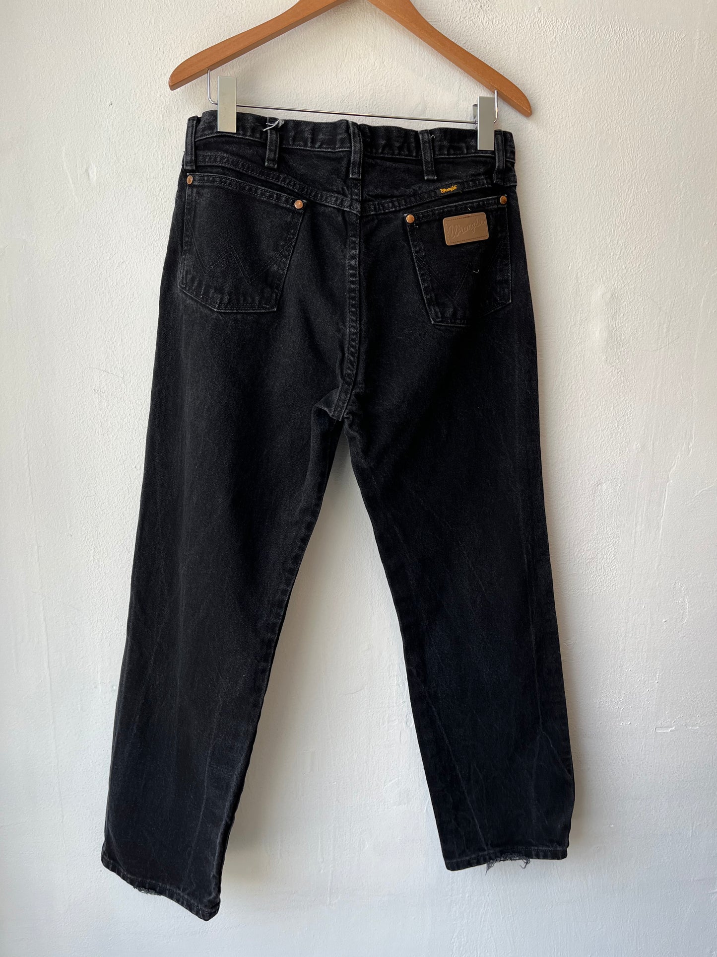 Y2K Black Wrangler Jeans 32"