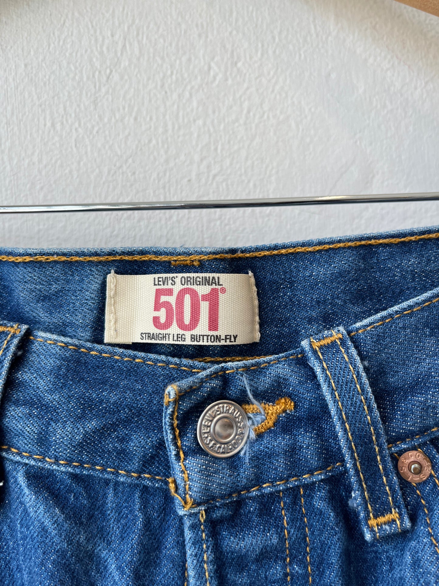 Y2K Levi's 501XX Jeans 27"