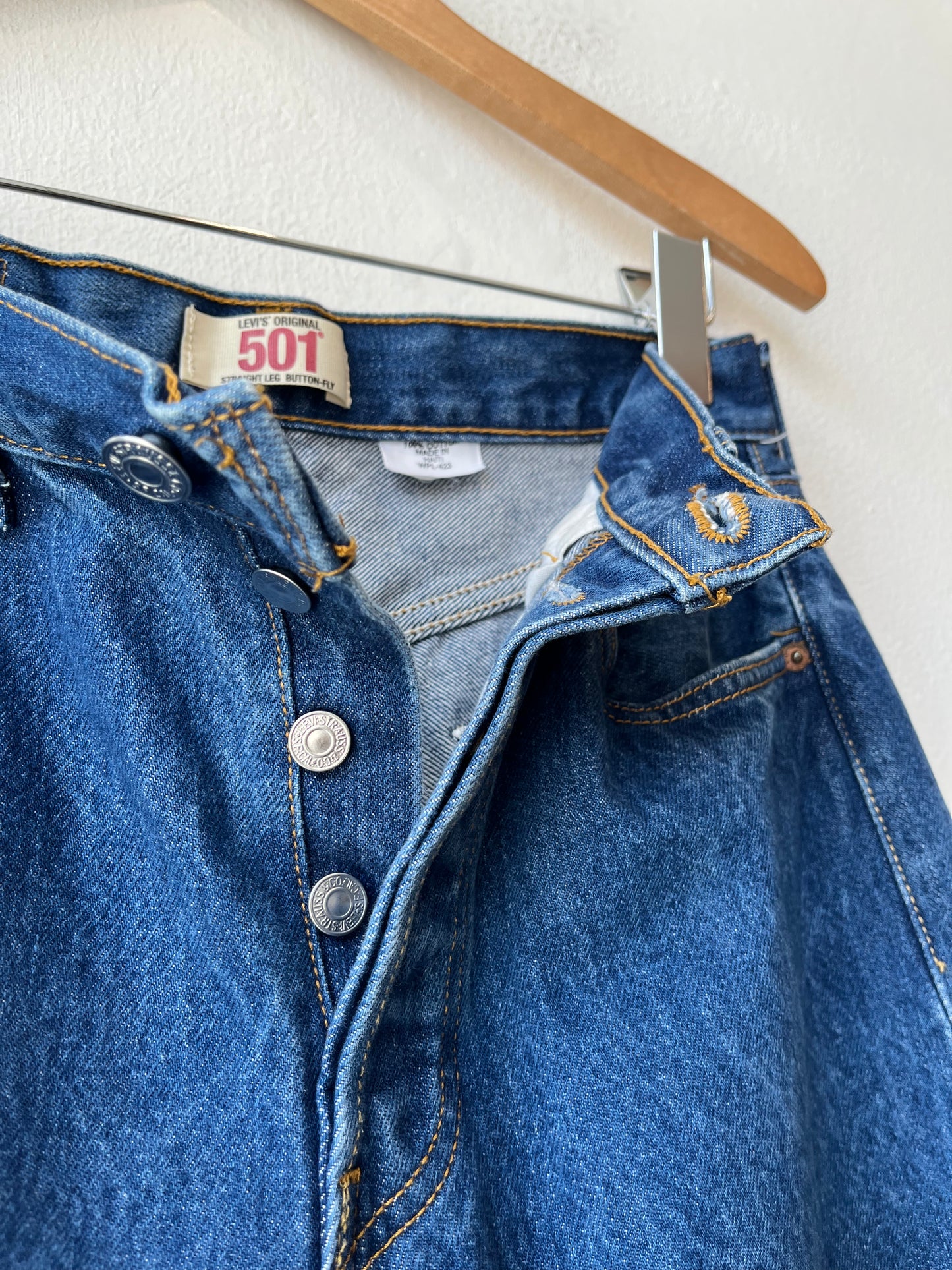 Y2K Levi's 501XX Jeans 27"