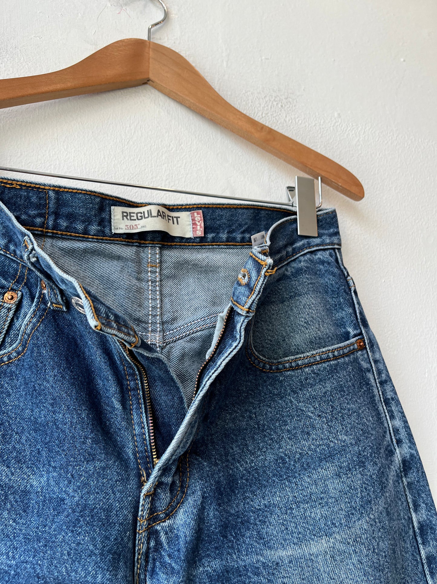 Y2K Levi's 505 29"