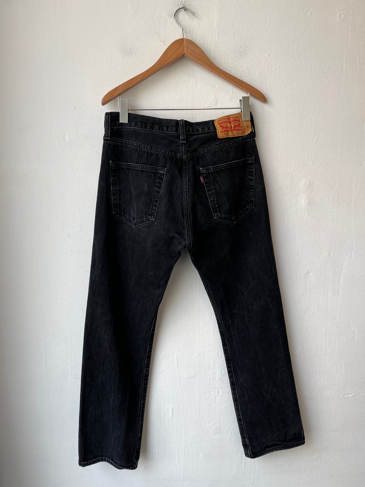 Y2K Levi's Black 501 30"