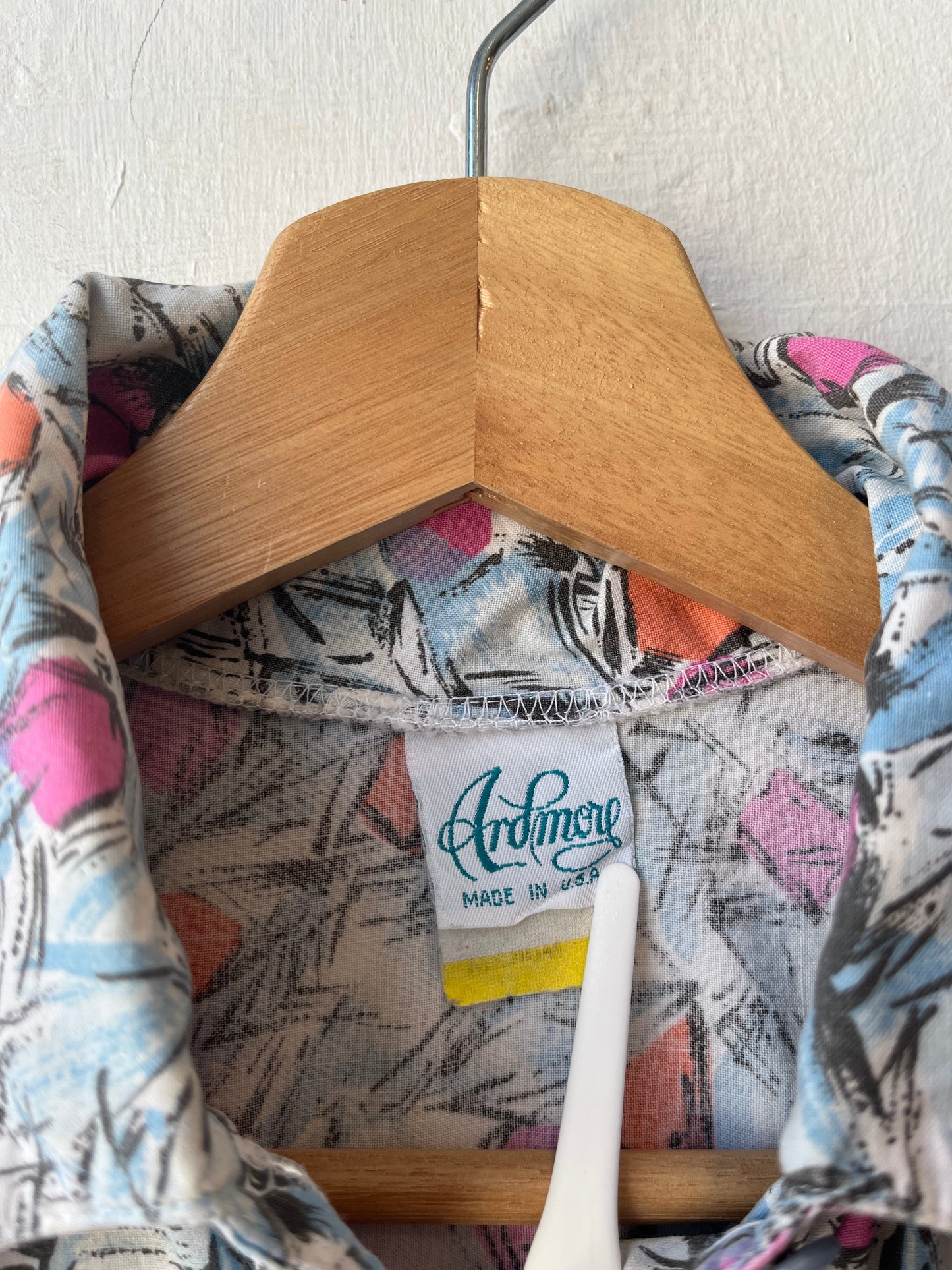 90's Patterned Button Up Shirt