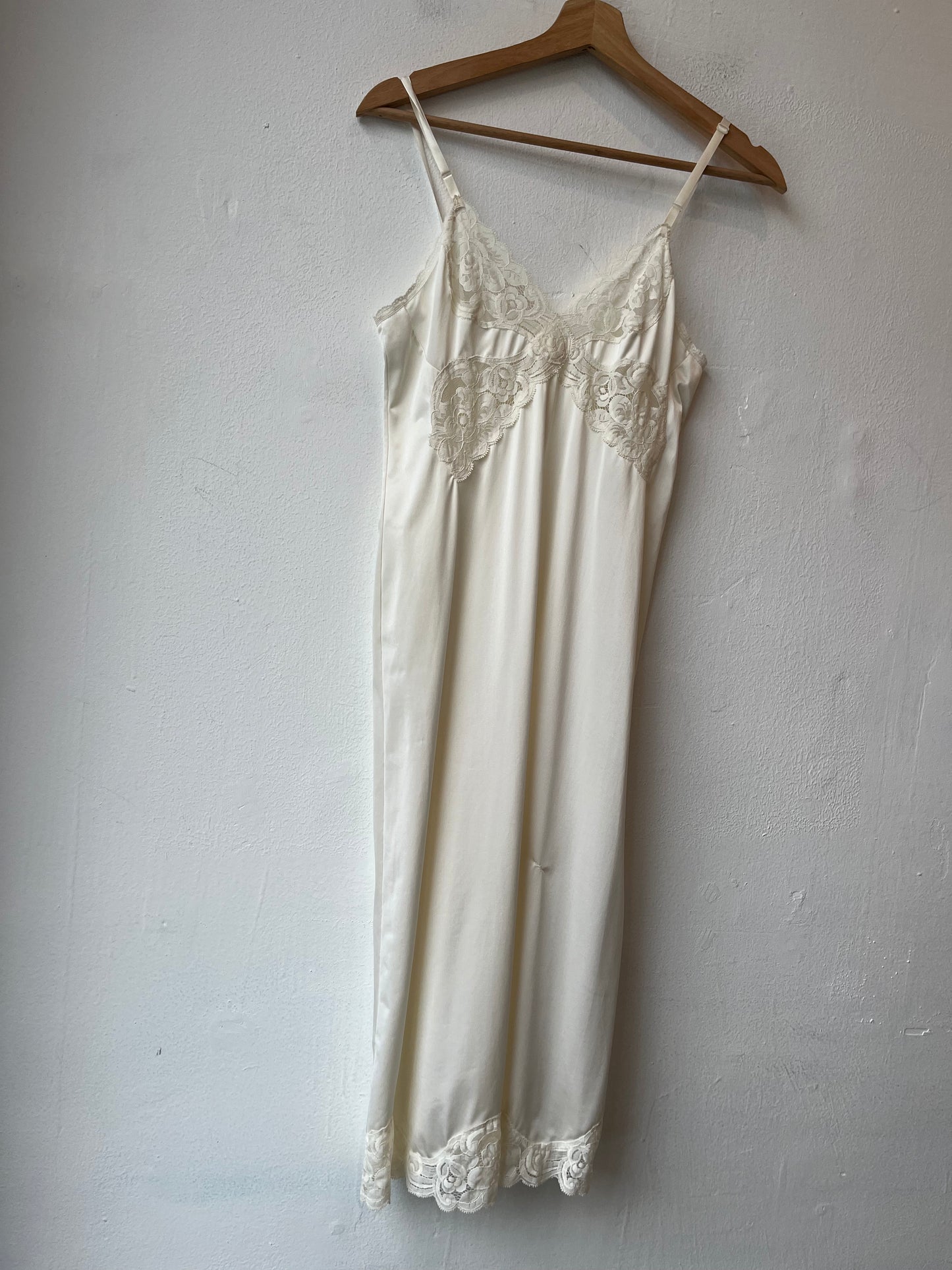 80's White Lace Midi Slip Dress