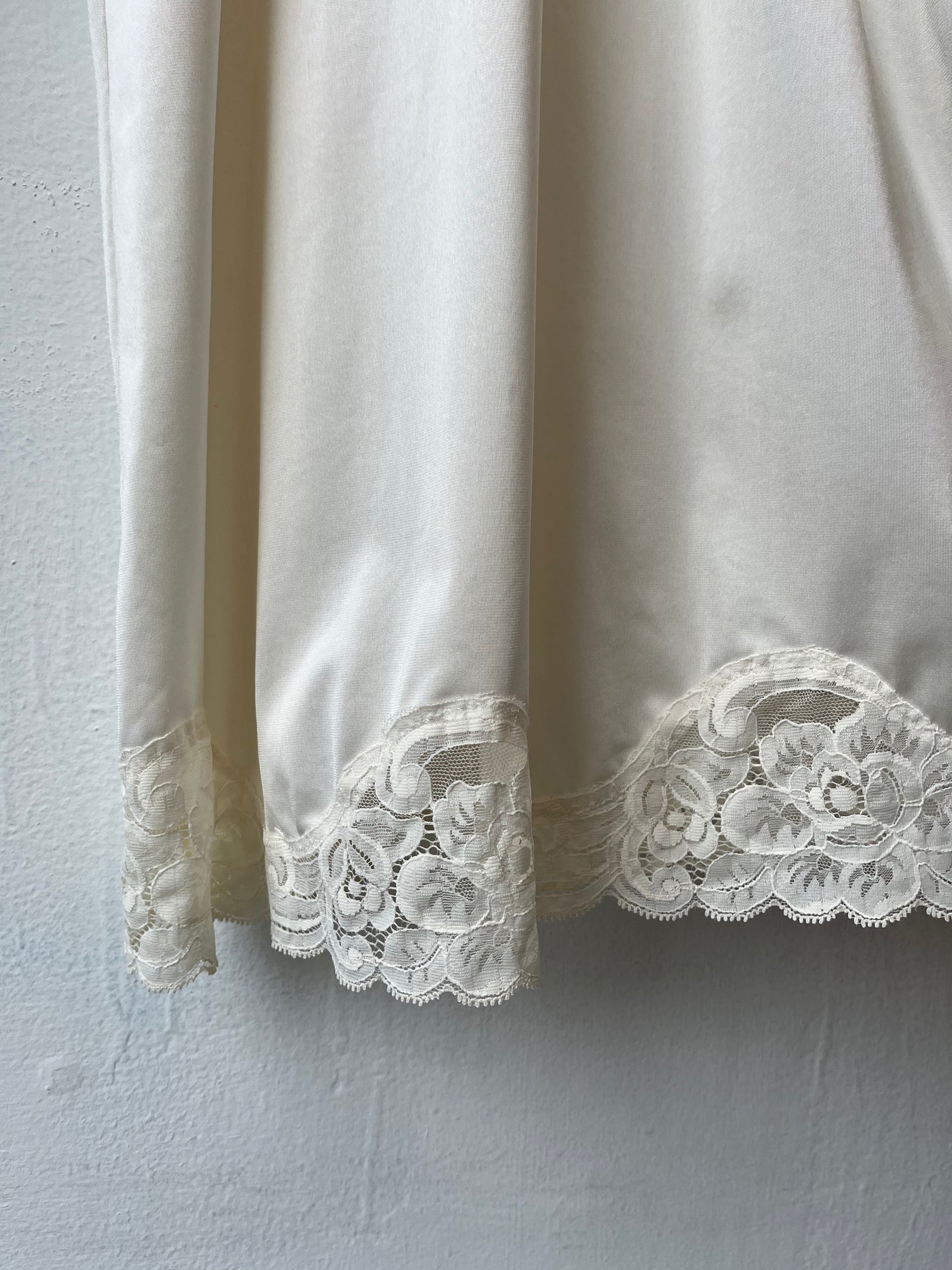 80's White Lace Midi Slip Dress