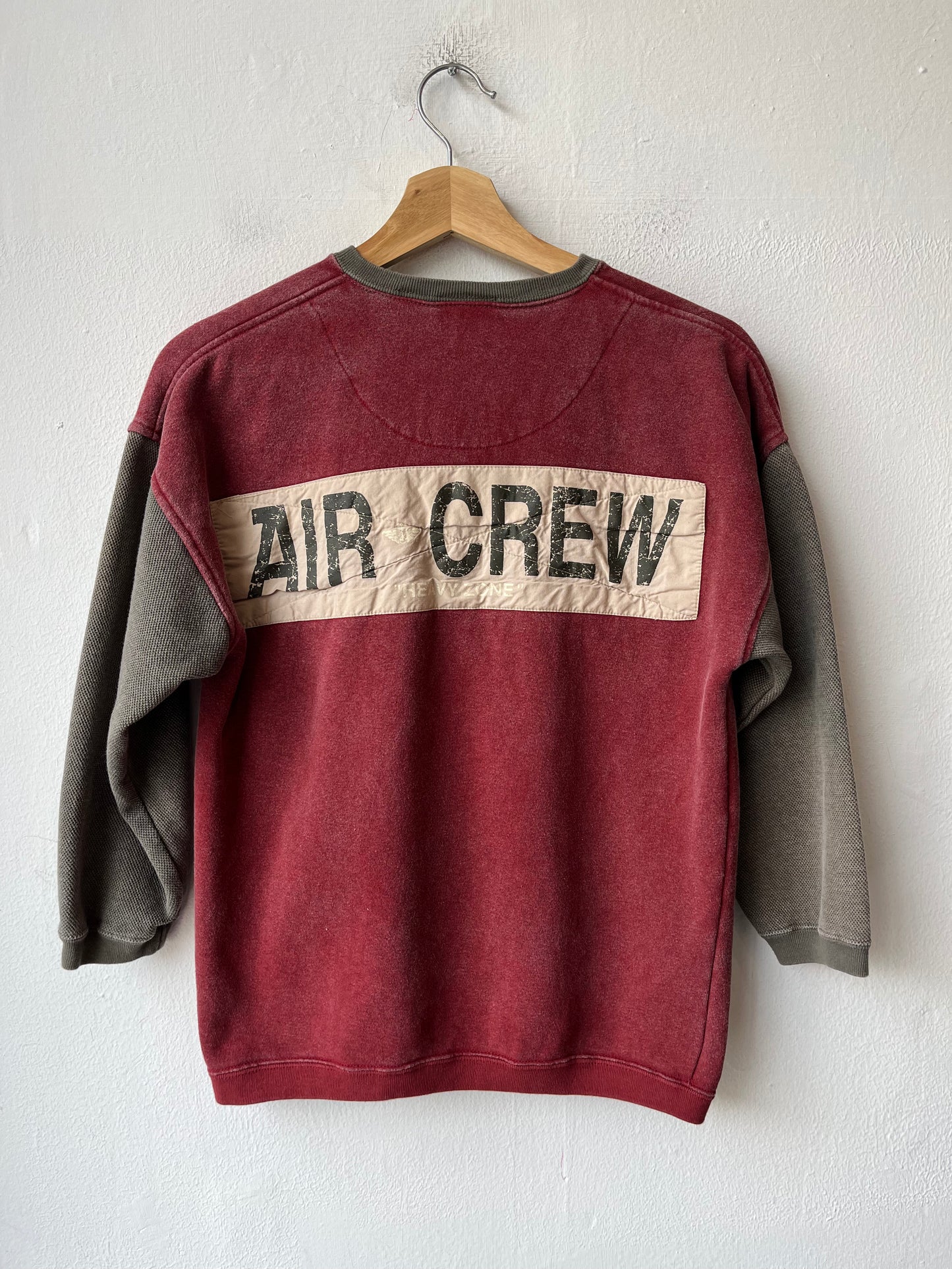 90's Air Crew Henley Sweatshirt