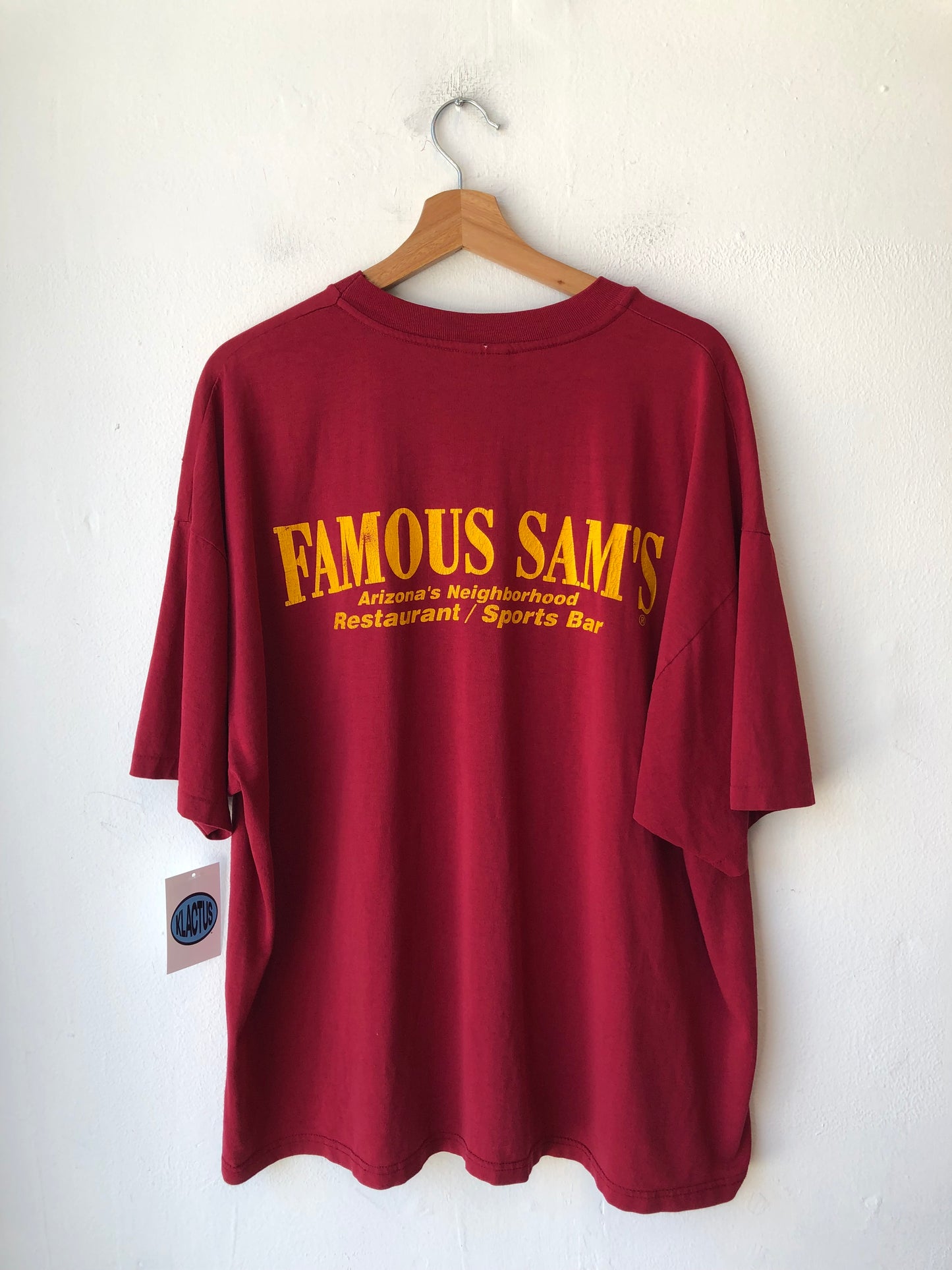 90's Famous Sam's T-Shirt