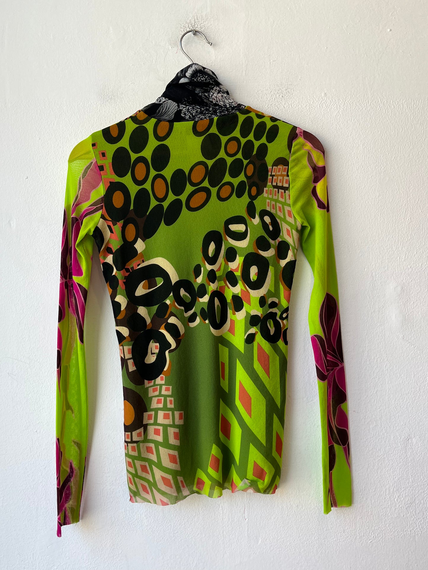 90's Fuzzi Abstract Mesh Top