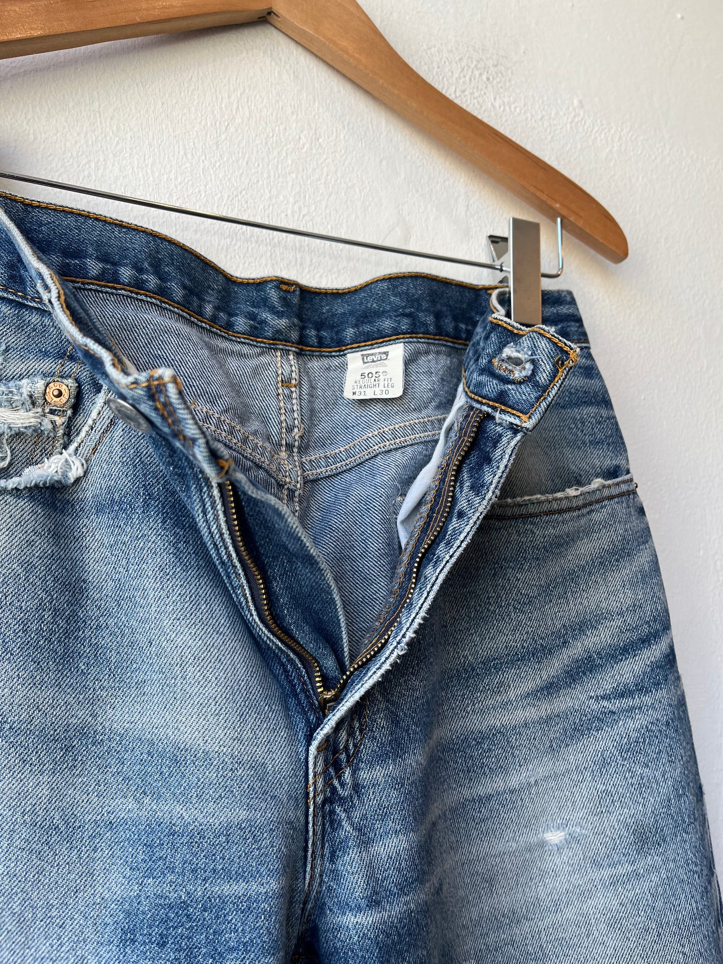 Y2K Levi's 505 30"