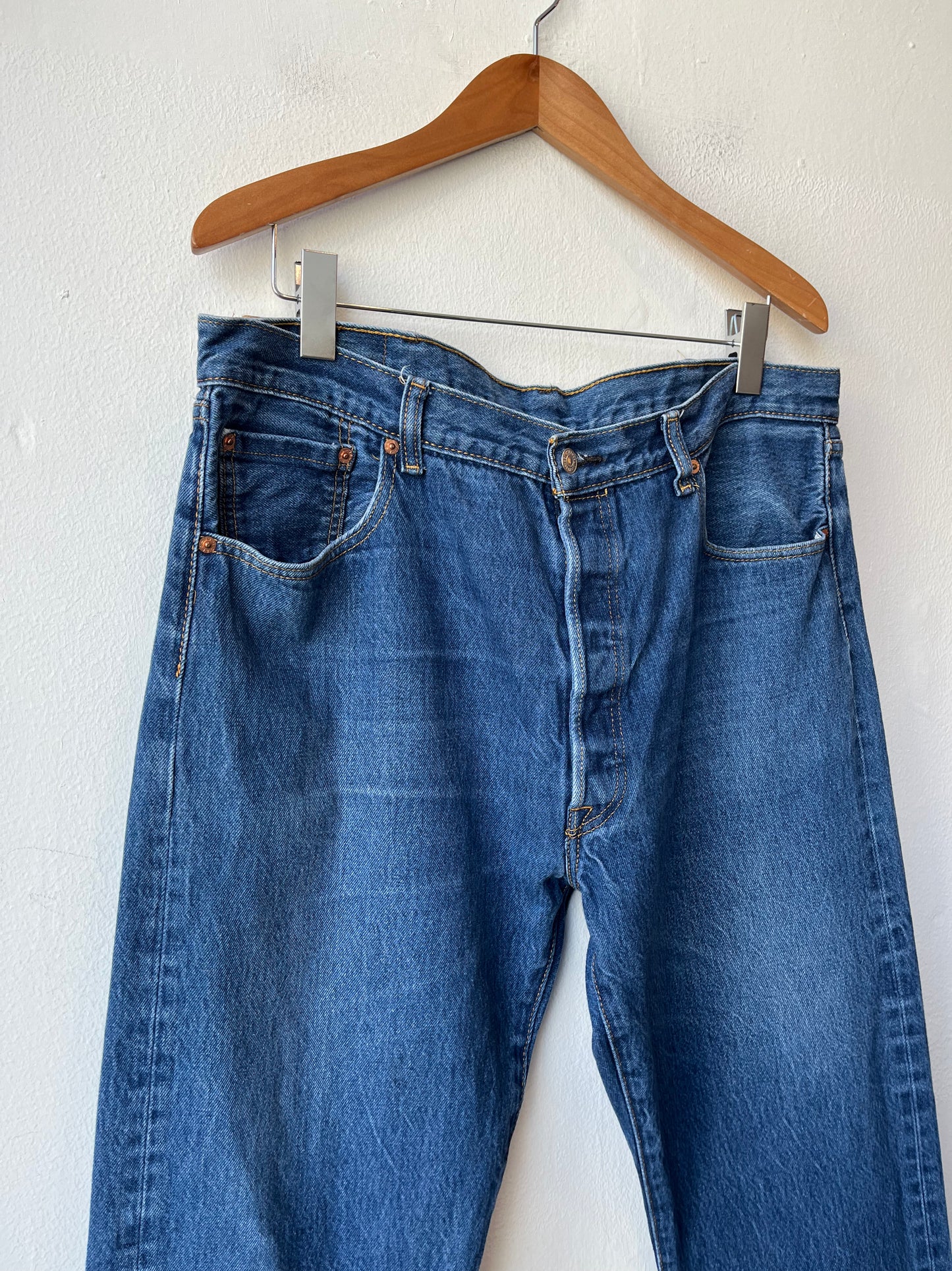 Y2K Levi's 501 38"