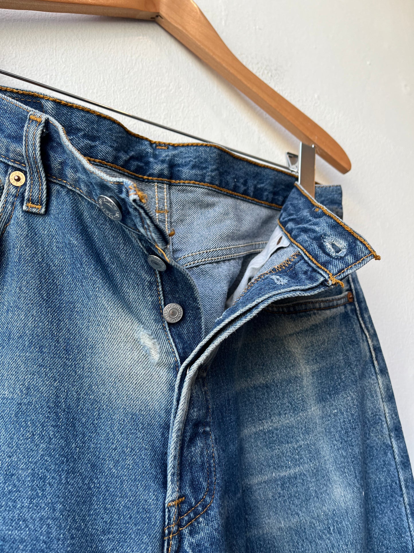 90's Levi's 501 33"