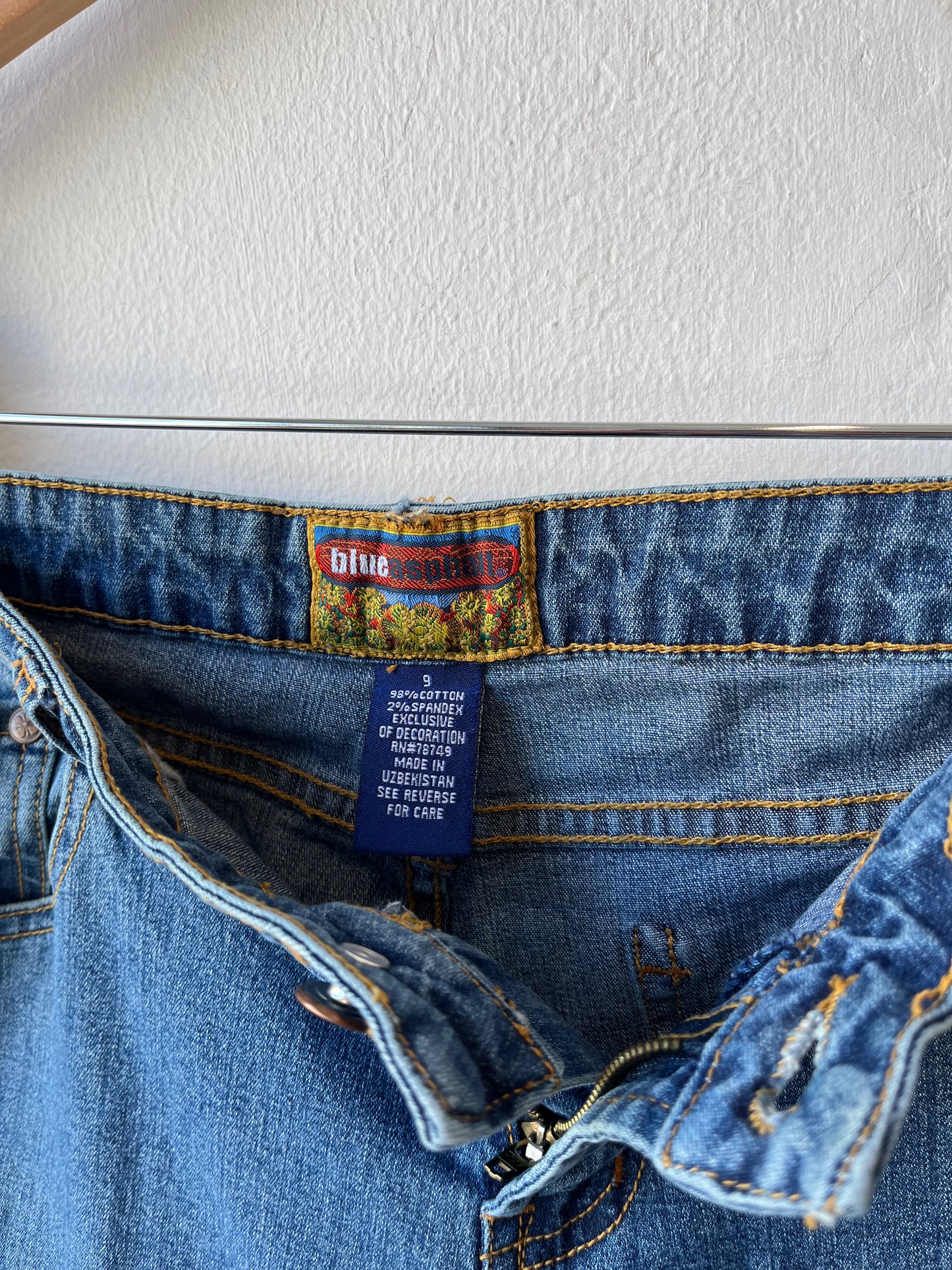 Y2K Applique Flare Jeans 30"