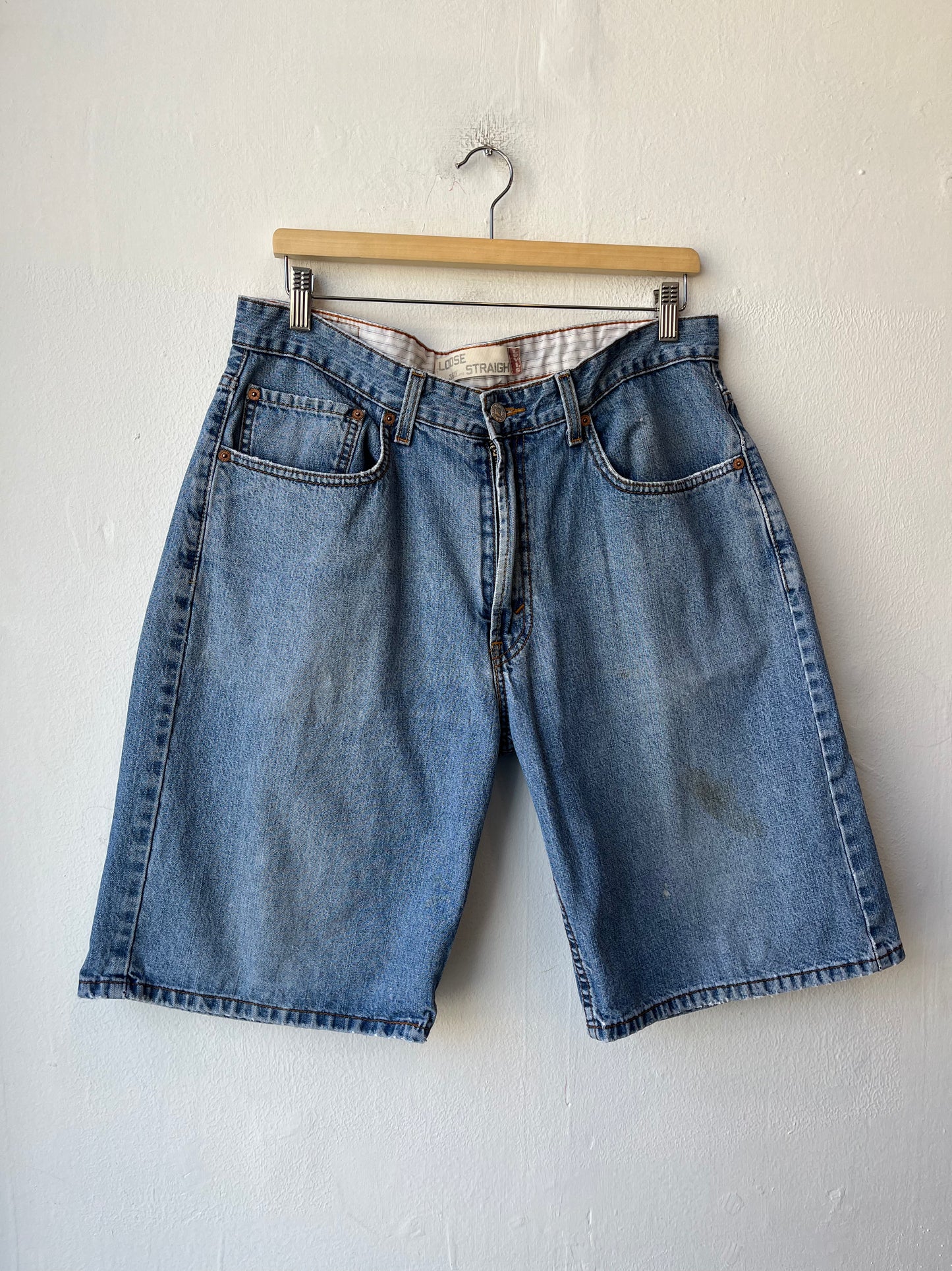 Y2K Levi's 569 Baggy Denim Shorts 34"