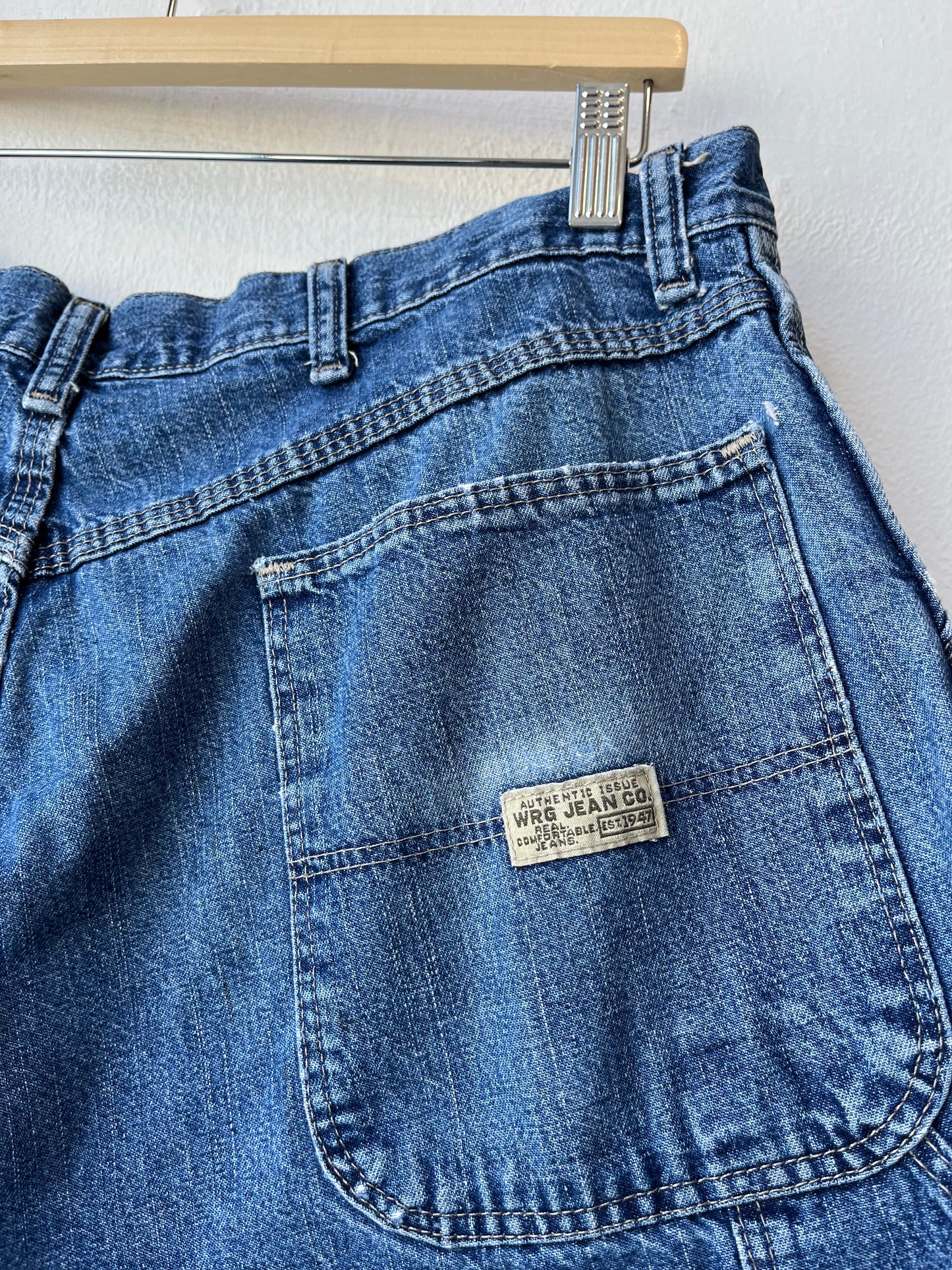 Y2K Wrangler Baggy Carpenter Shorts 36"