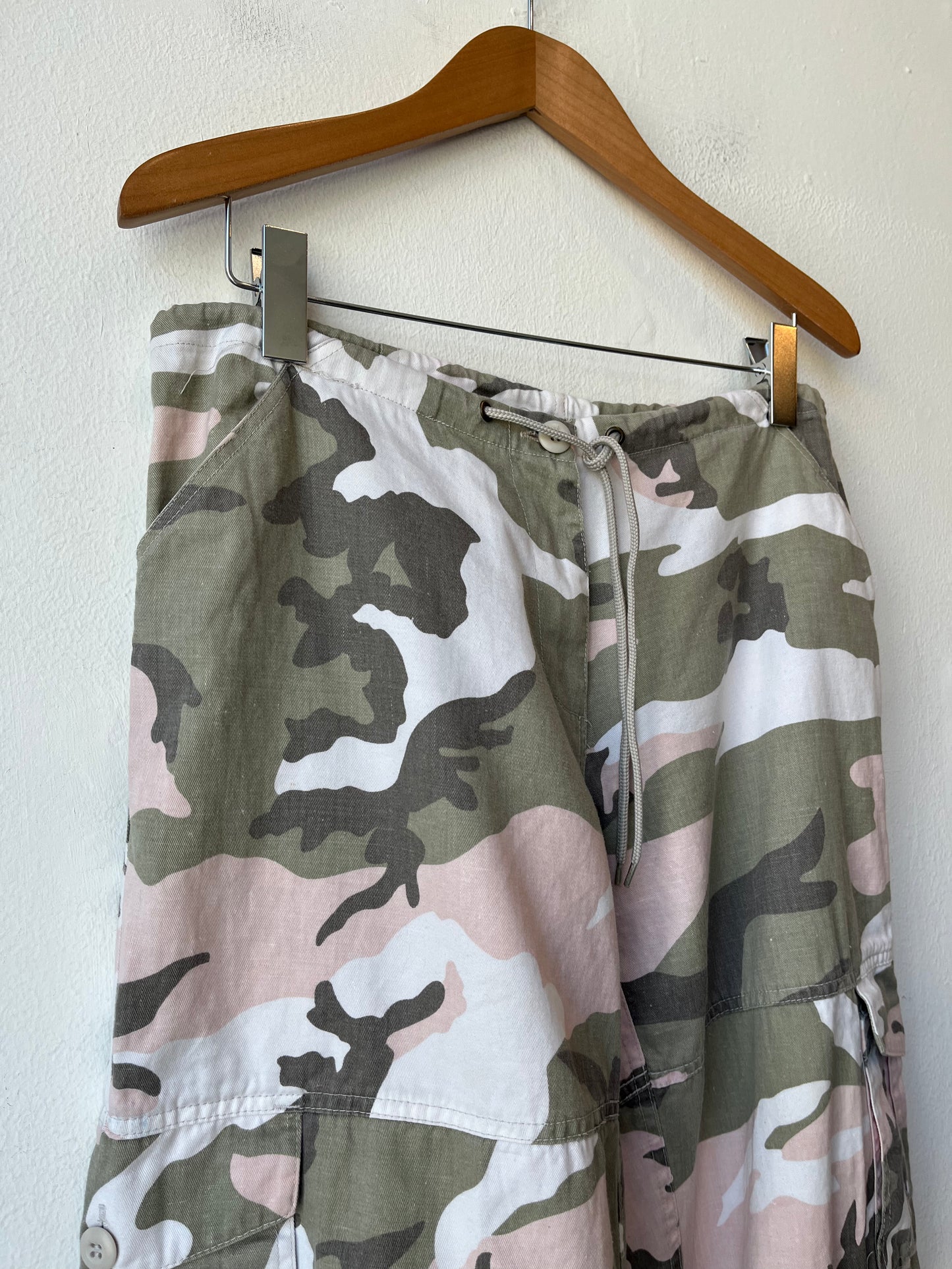 90's Pink Camo Drawstring Pants 27-34"