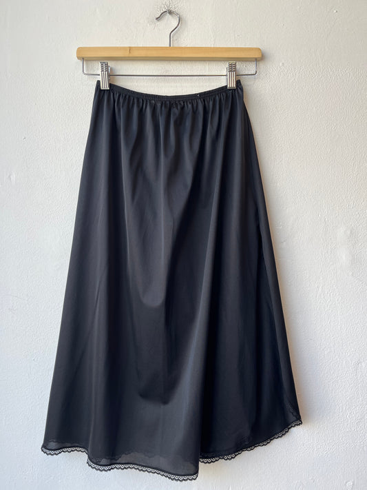 80's Black Slip Skirt 22-28"