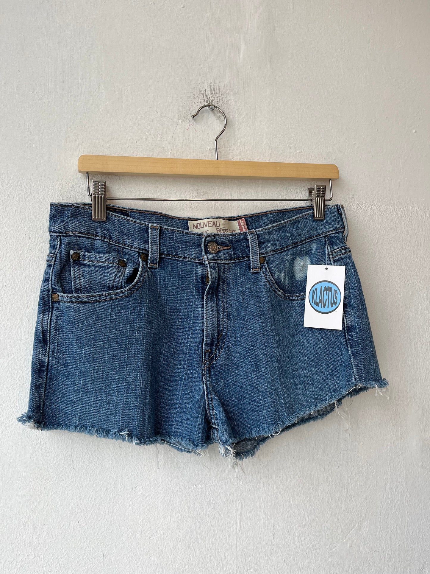 Y2K Levi's 515 Cutoff Shorts 31"