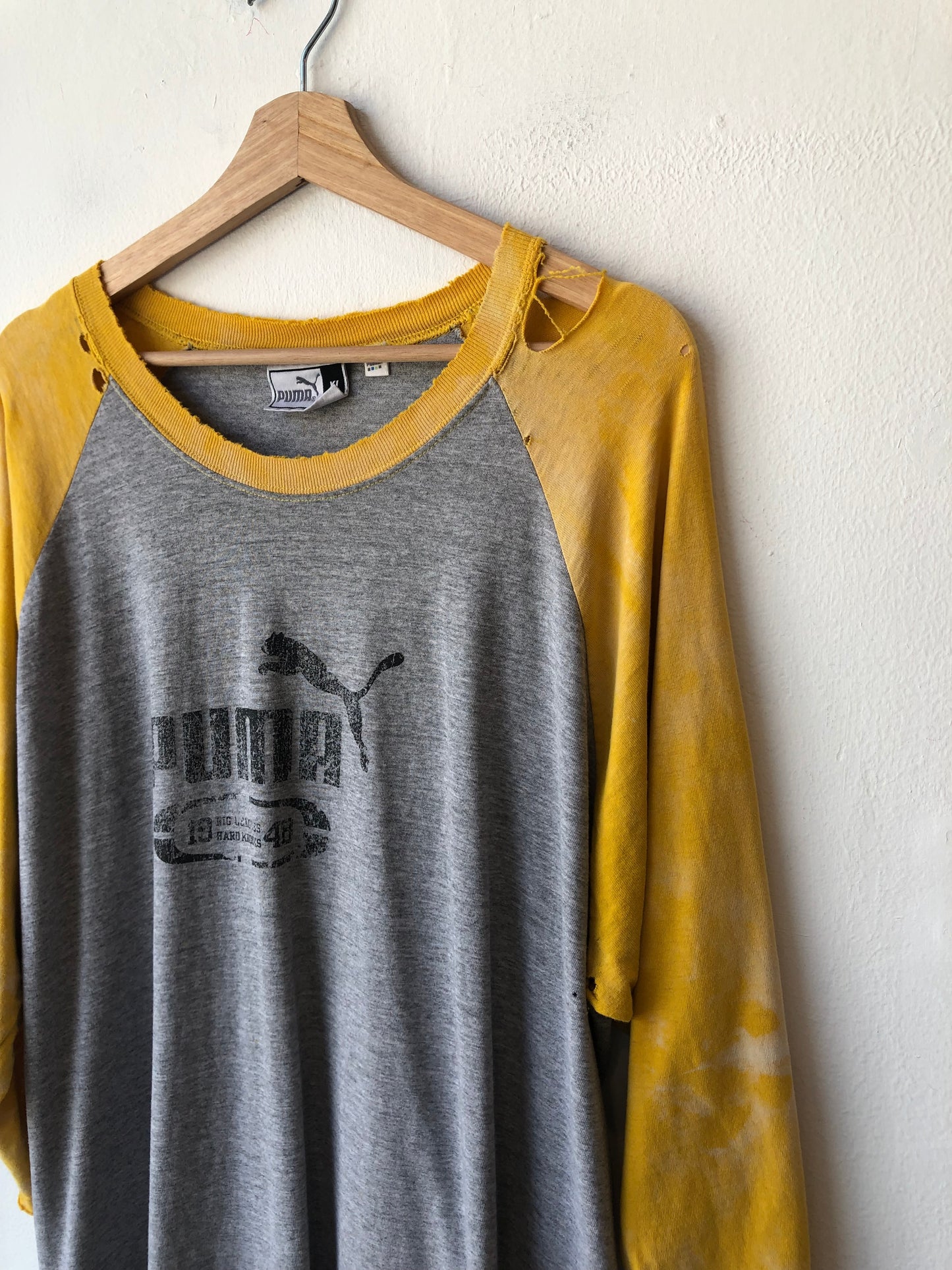 Y2K Puma Raglan Shirt