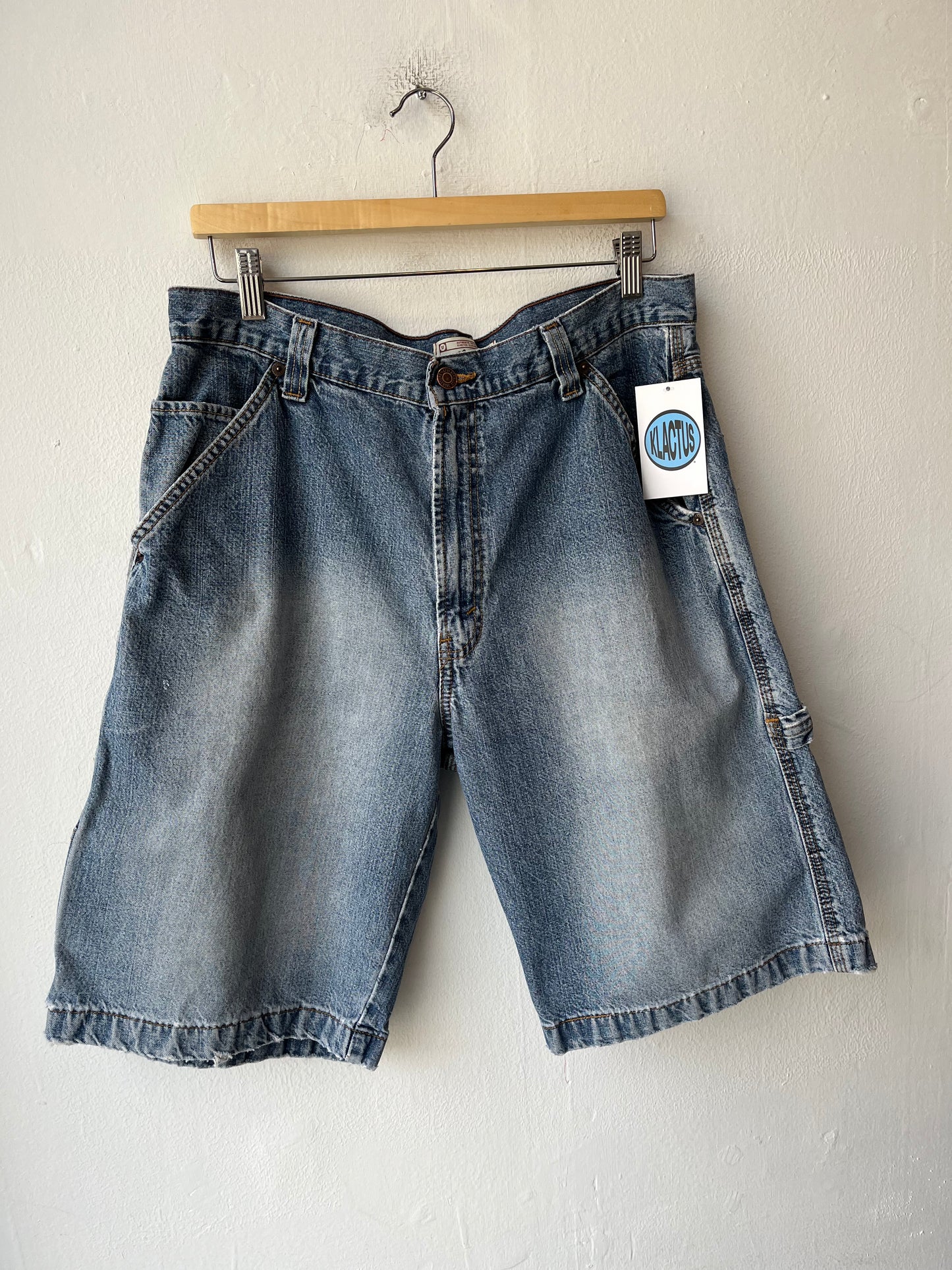 Y2K Levi's Baggy Carpenter Shorts 34"