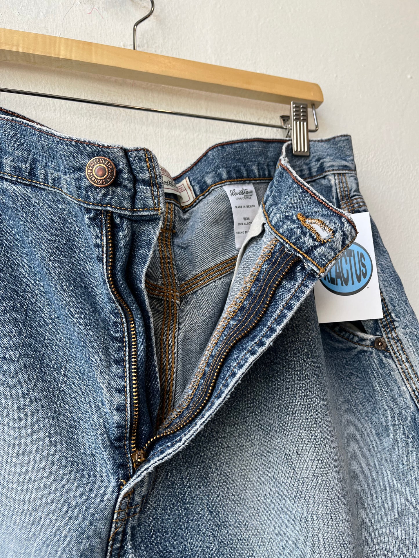 Y2K Levi's Baggy Carpenter Shorts 34"