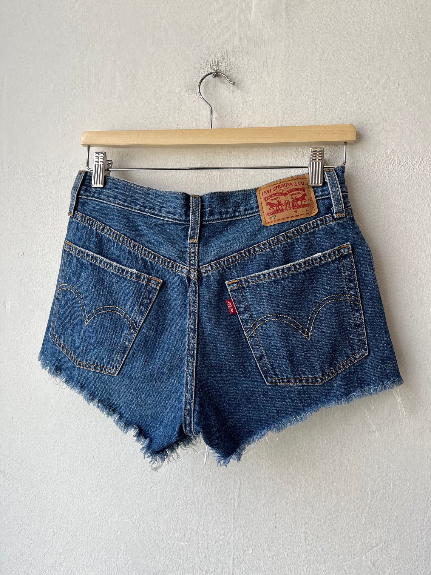 Y2K Levi's 501 Cutoff Shorts 27"