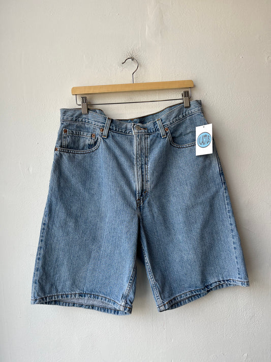 Y2K Levi's 550 Shorts 34"