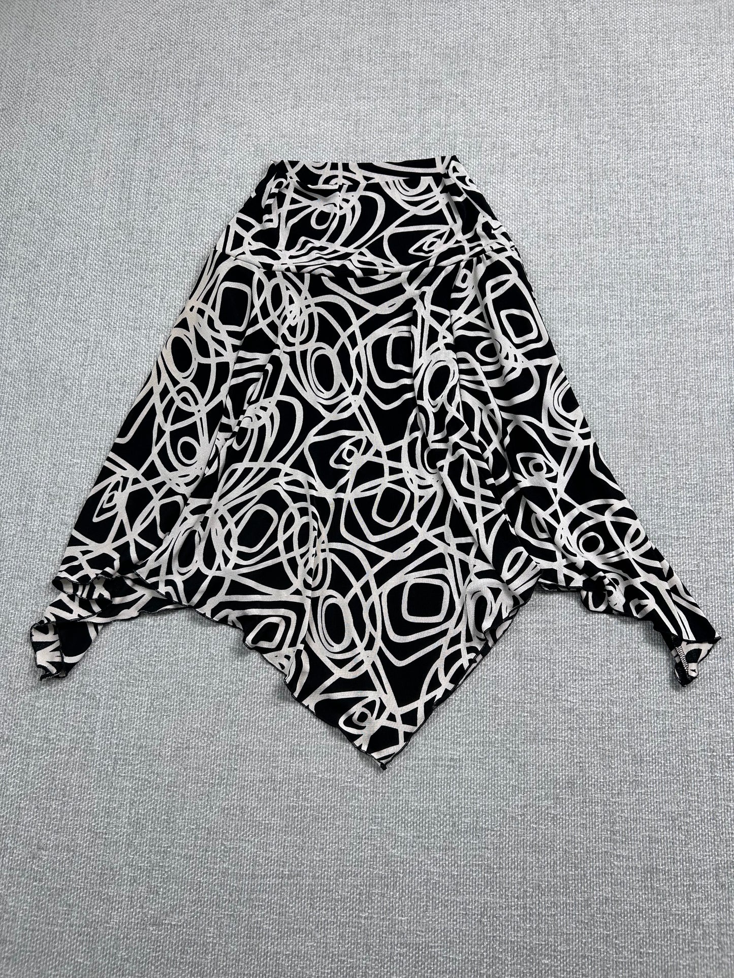 Y2K Asymmetrical Pattern Skirt 22-30"