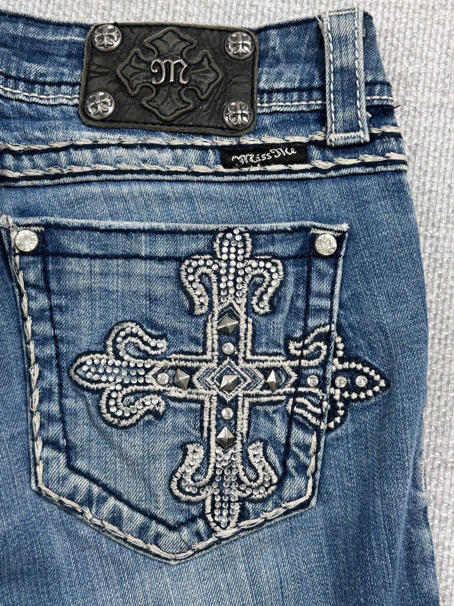 Y2K Miss Me Bootcut Jeans 29"